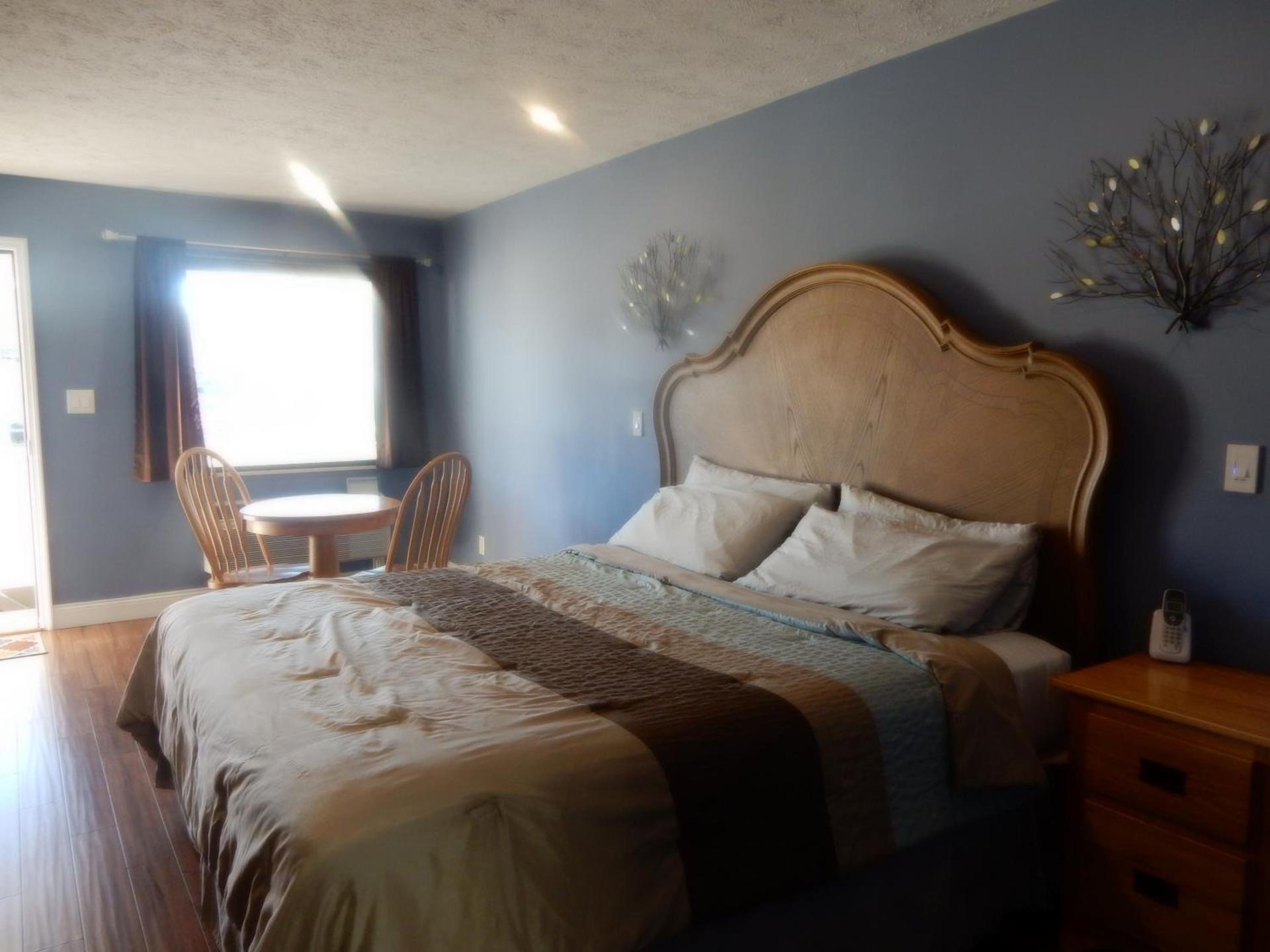 Brown's Motel photo 32