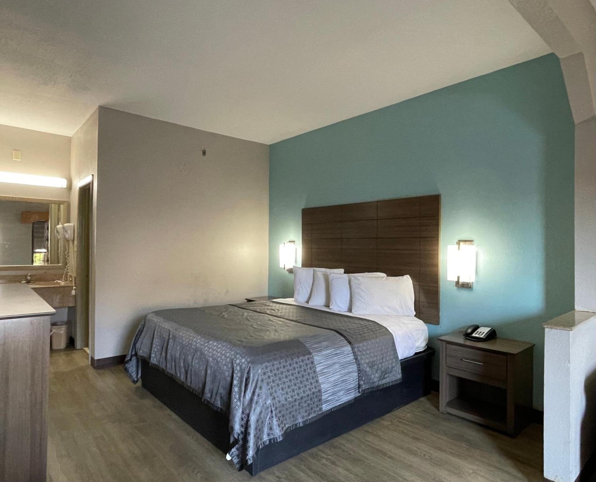 Fairview Inn & Suites Mobile photo 19