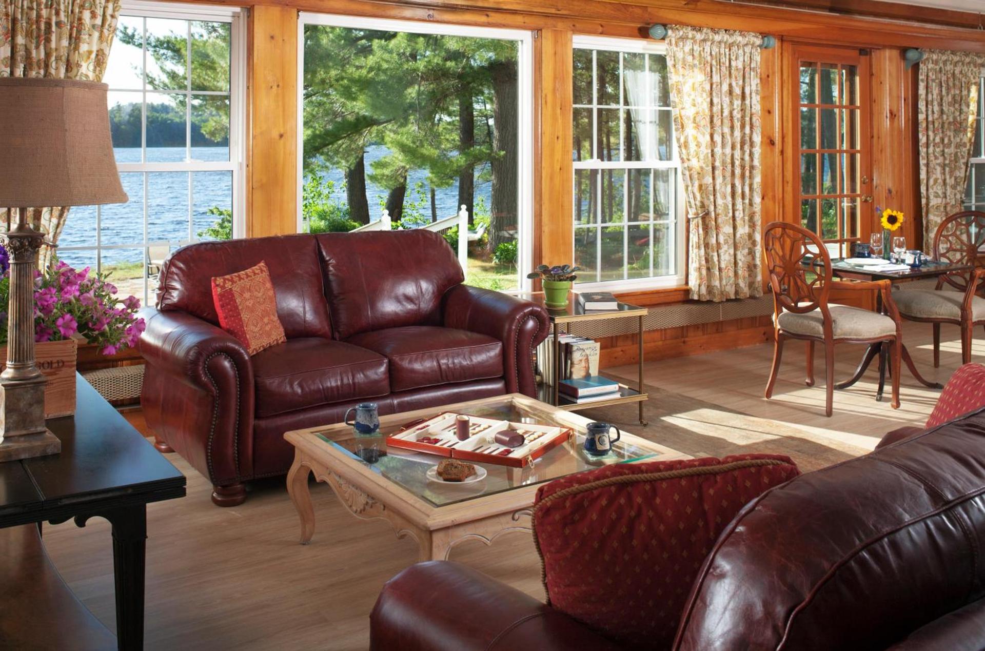 Wolf Cove Inn photo 33