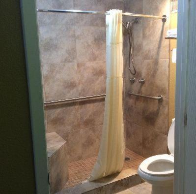 Americas Best Value Inn Schulenburg photo 10