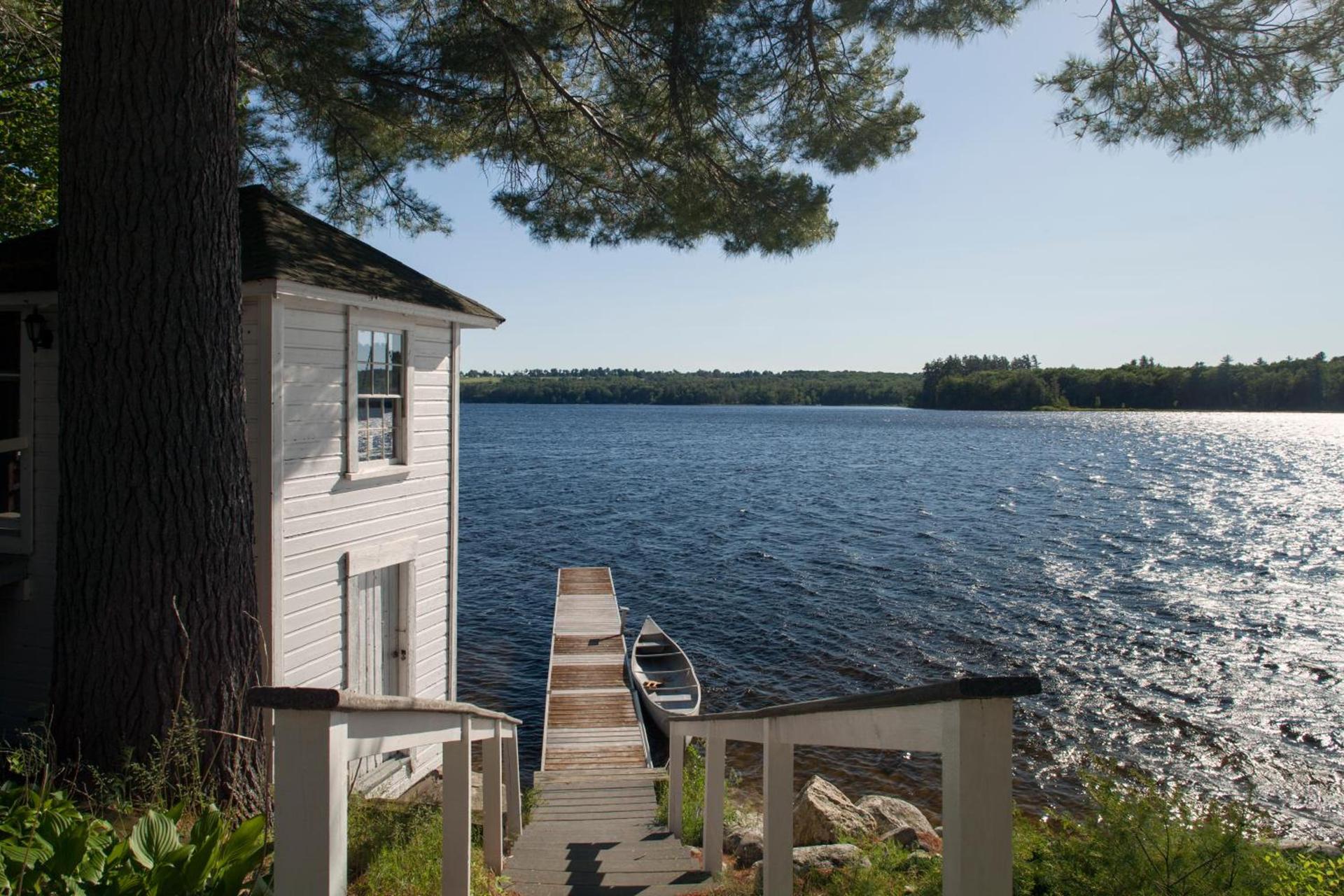 Wolf Cove Inn photo 49