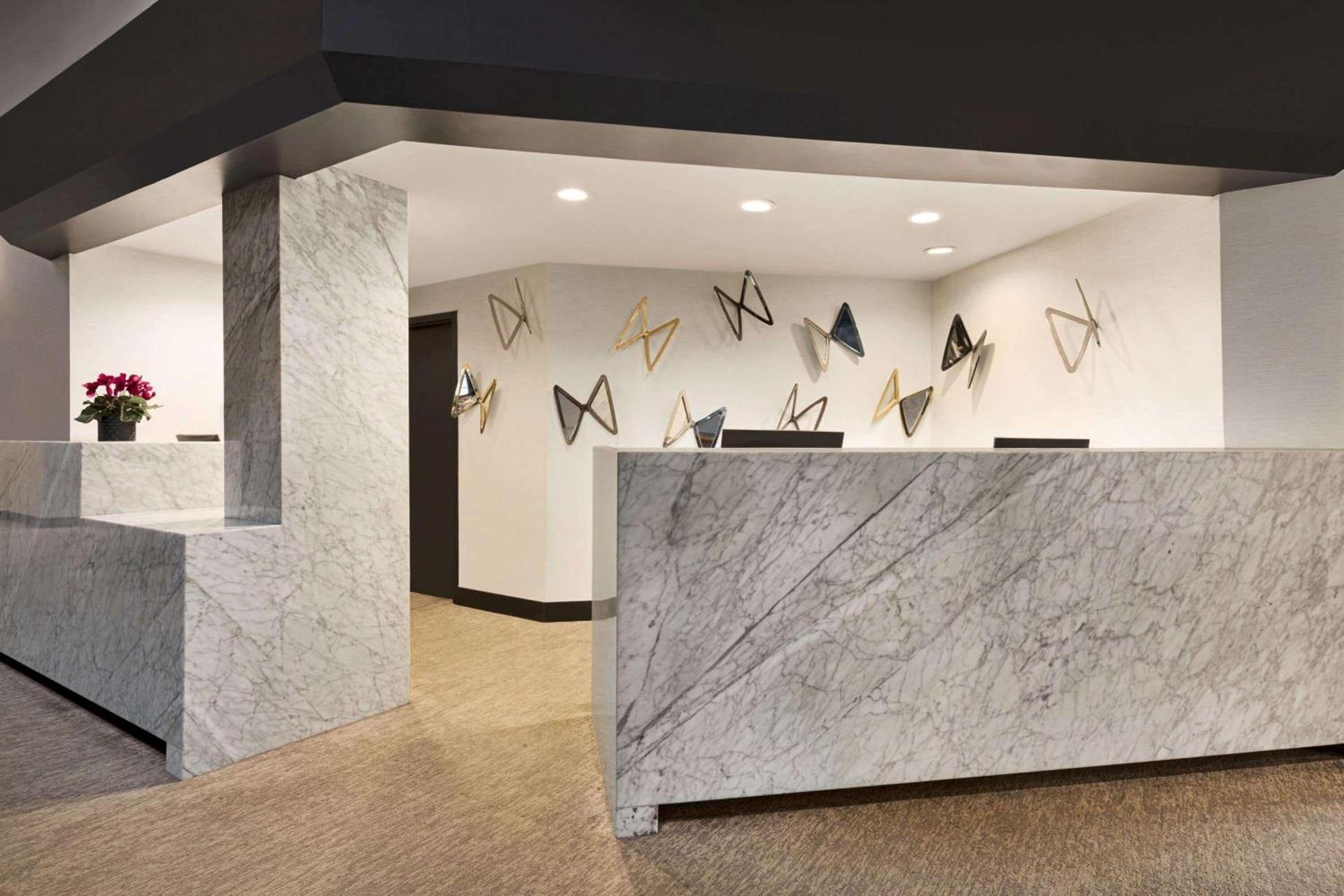 Wyndham Fort Smith City Center photo 3