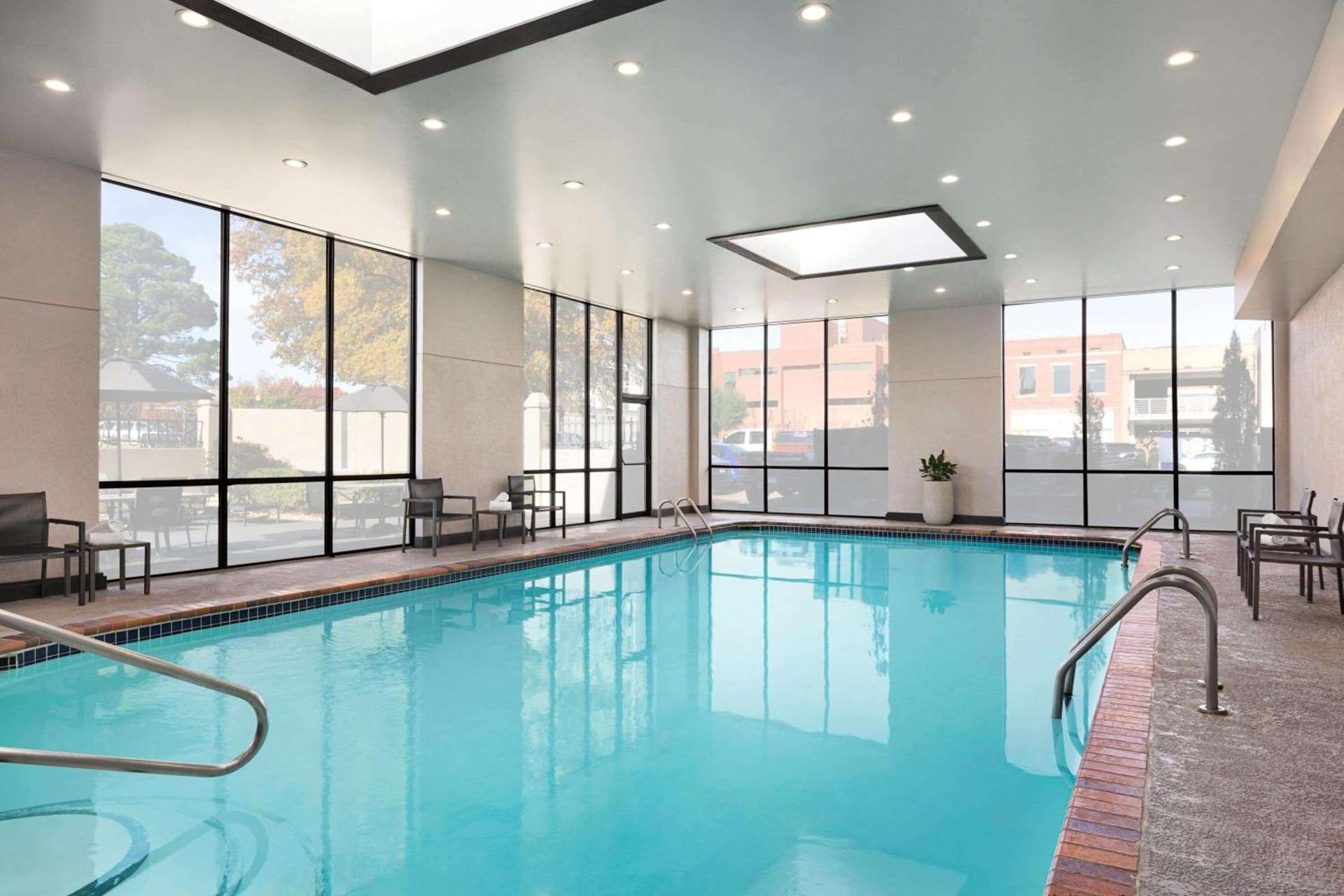 Wyndham Fort Smith City Center photo 4