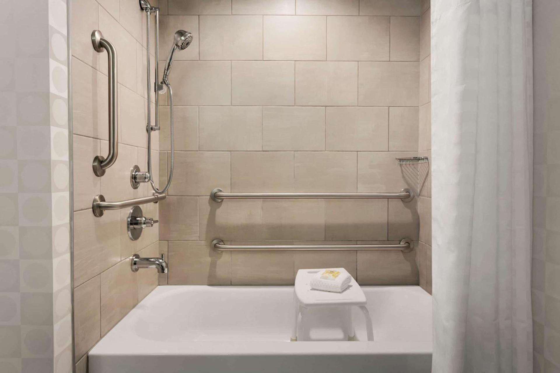 Wyndham Fort Smith City Center photo 19