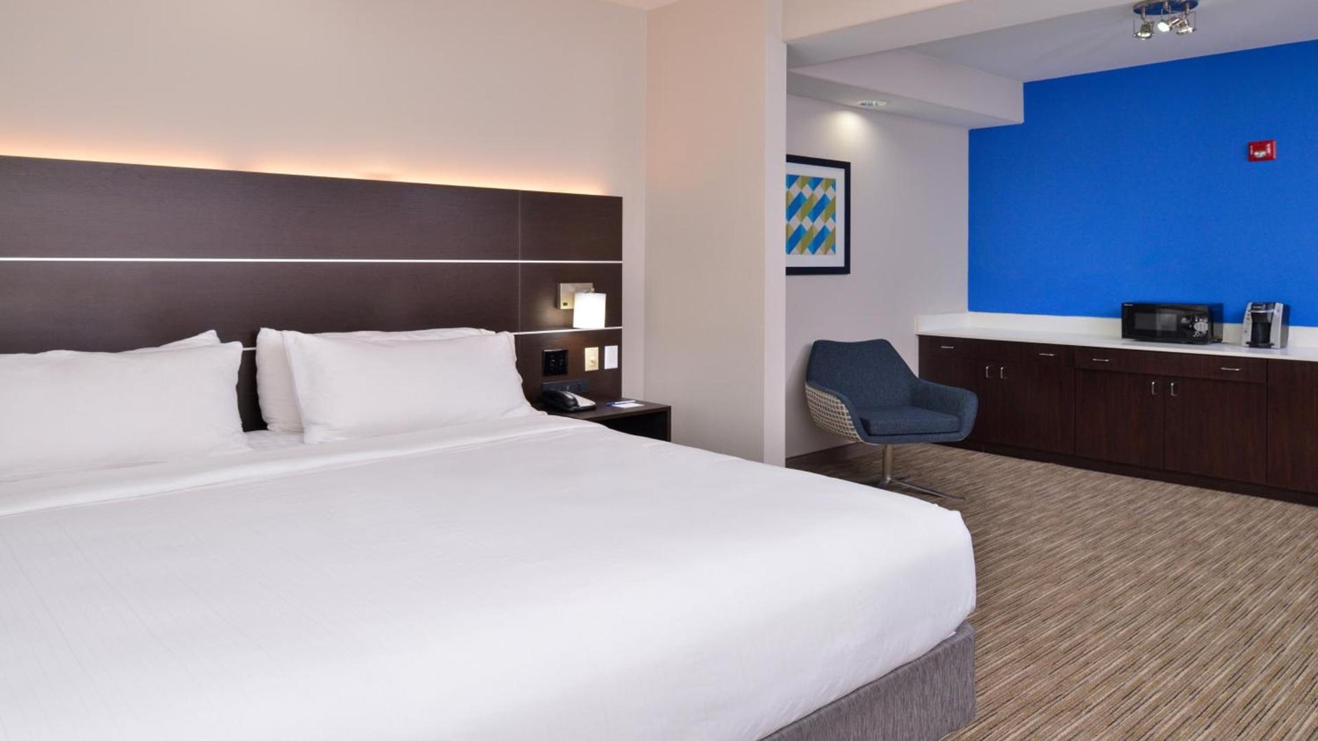 Holiday Inn Express Hotel & Suites La Place by IHG photo 25