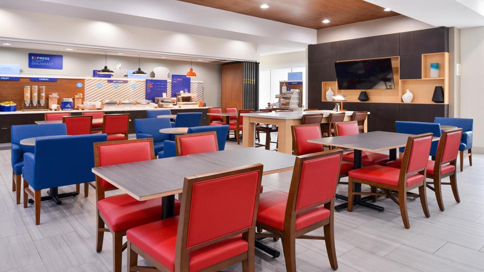 Holiday Inn Express Hotel & Suites La Place by IHG photo 11
