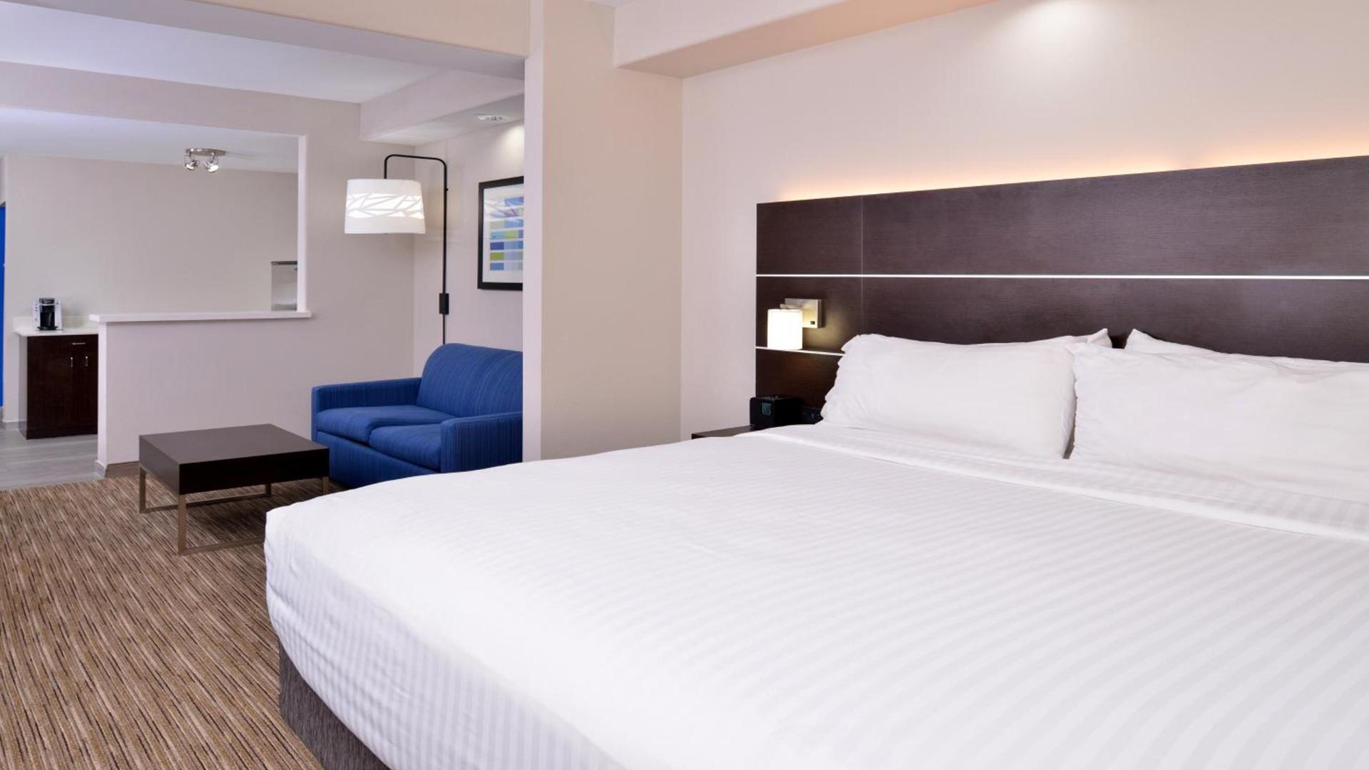 Holiday Inn Express Hotel & Suites La Place by IHG photo 34