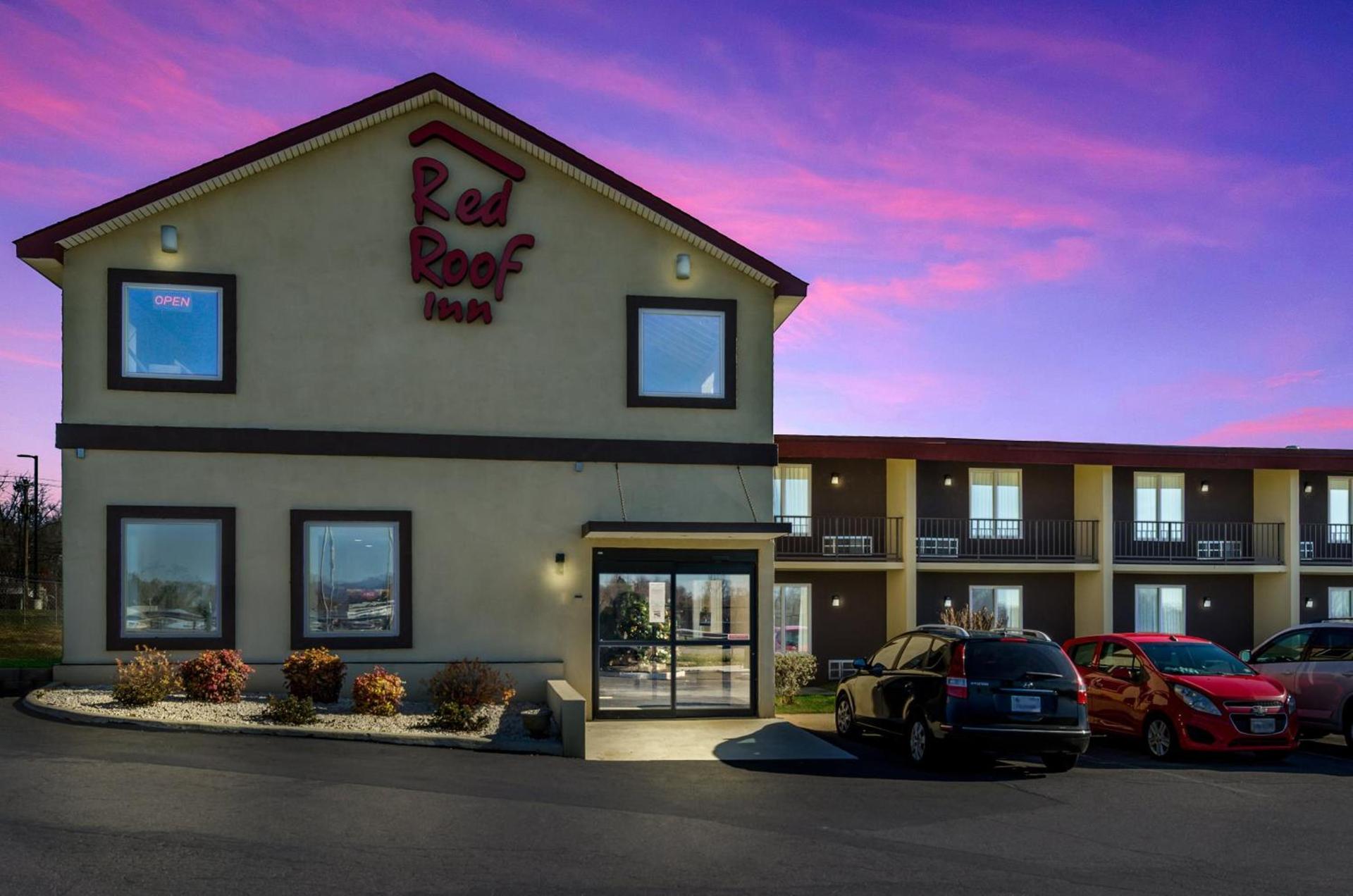 Red Roof Inn Madison Heights, VA photo 6