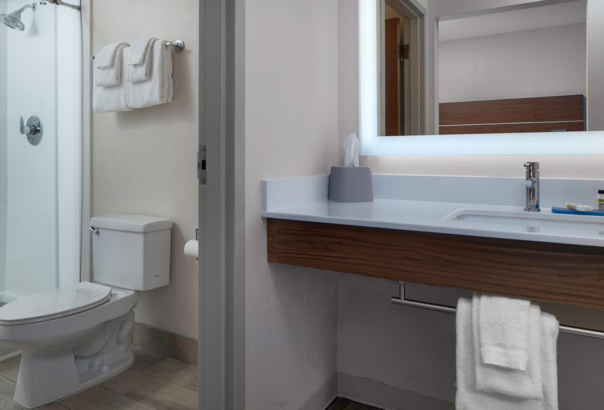 Holiday Inn Express North Myrtle Beach - Little River by IHG photo 66