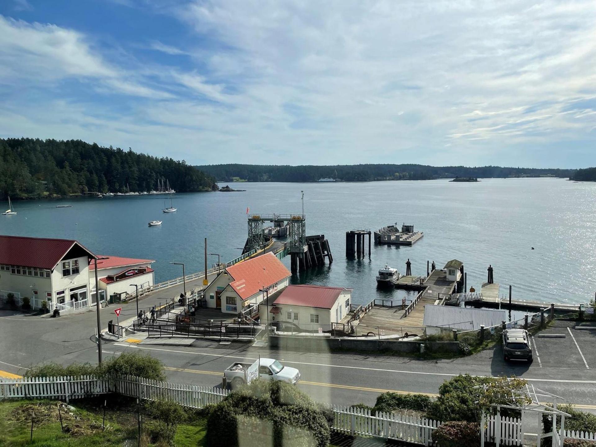 Orcas Hotel photo 37