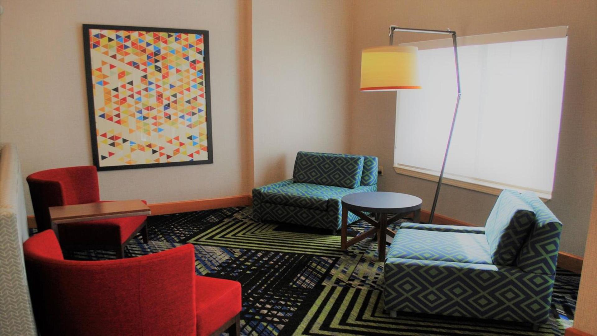 Holiday Inn Express & Suites Indianapolis North - Carmel by IHG photo 23
