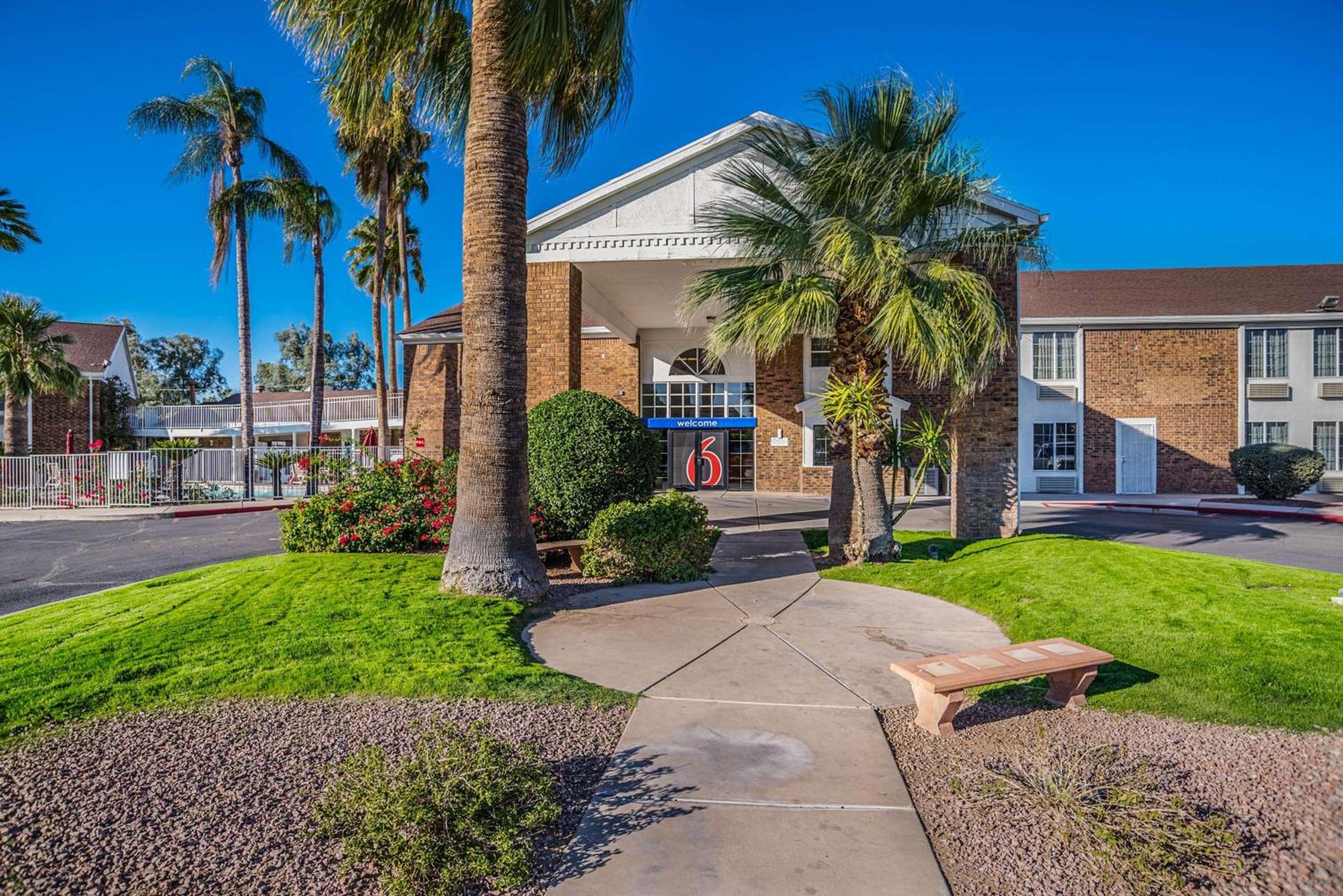 Motel 6 Tucson, AZ - North photo 5