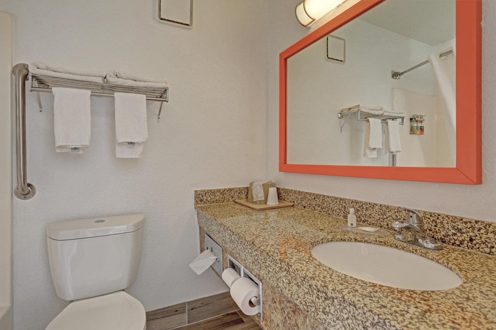 Quality Inn Pierre-Fort Pierre photo 84