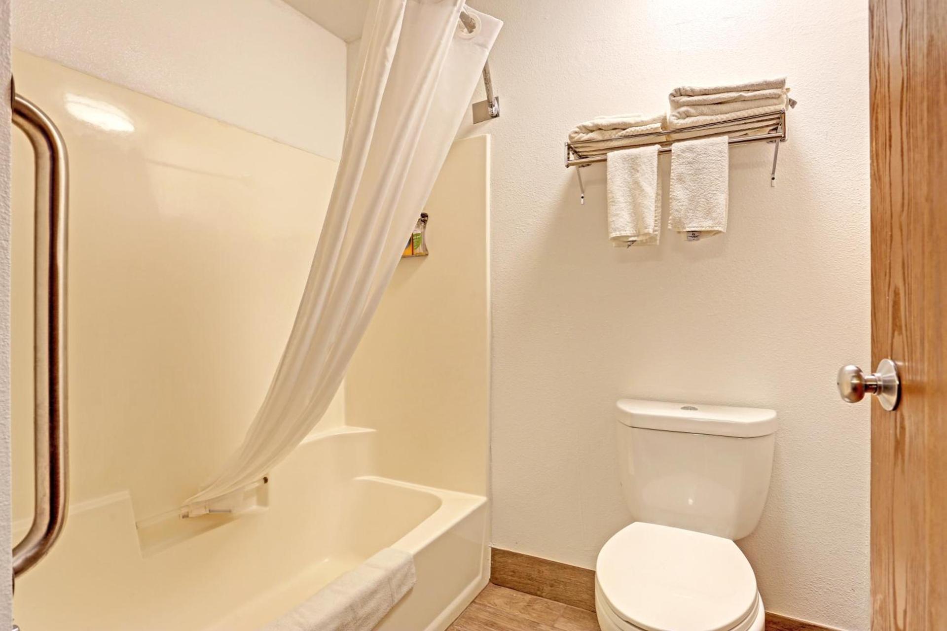 Quality Inn Pierre-Fort Pierre photo 96