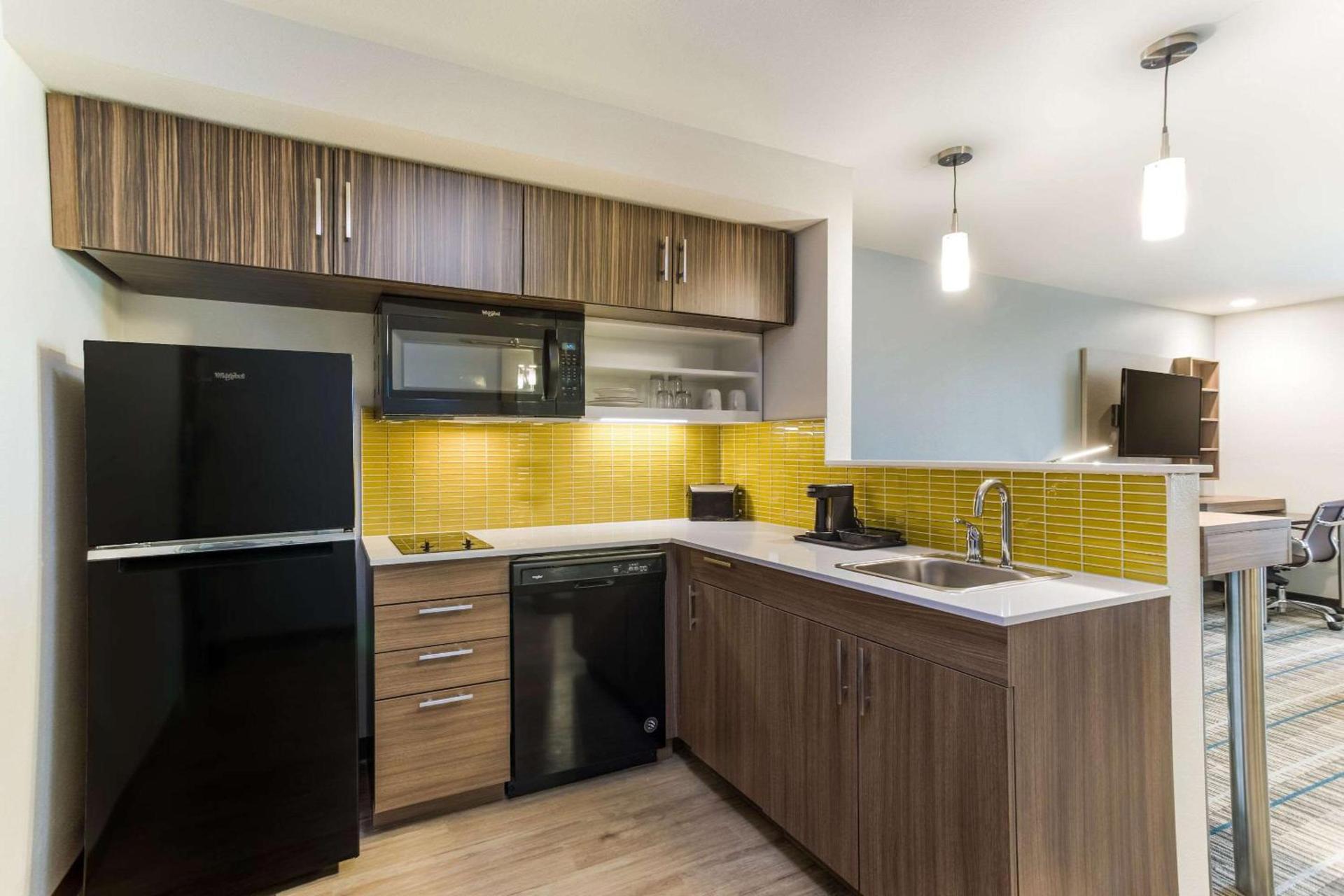 MainStay Suites Murfreesboro photo 10