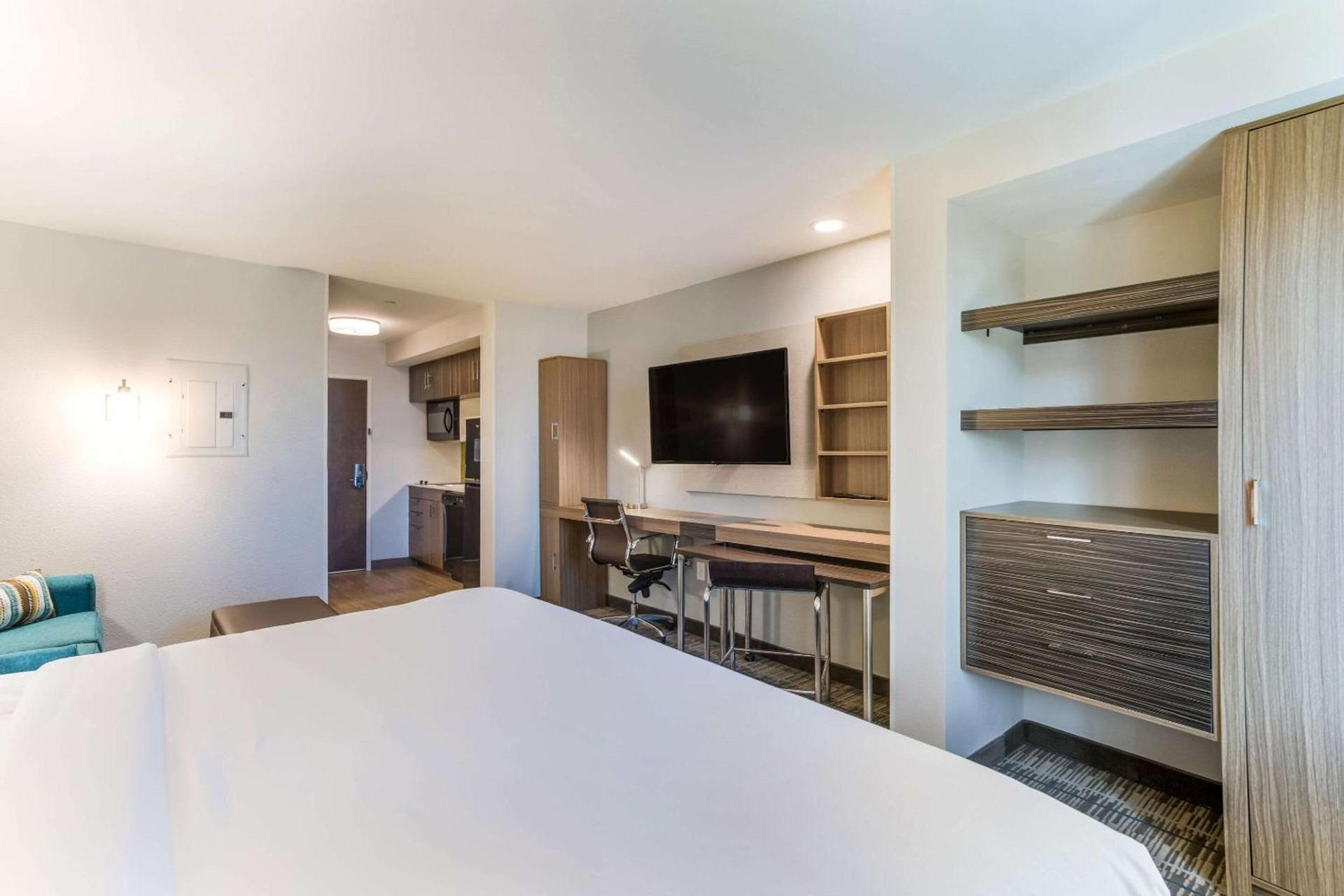 MainStay Suites Murfreesboro photo 15