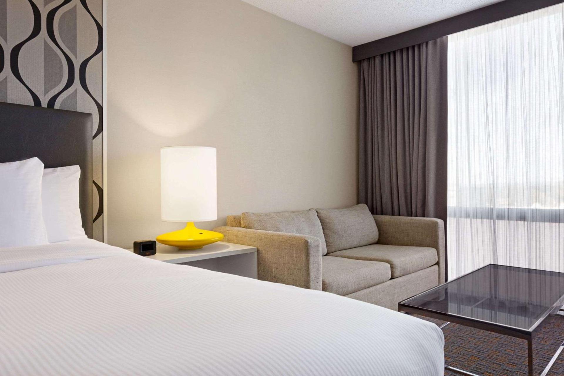 Wyndham Fort Smith City Center photo 12