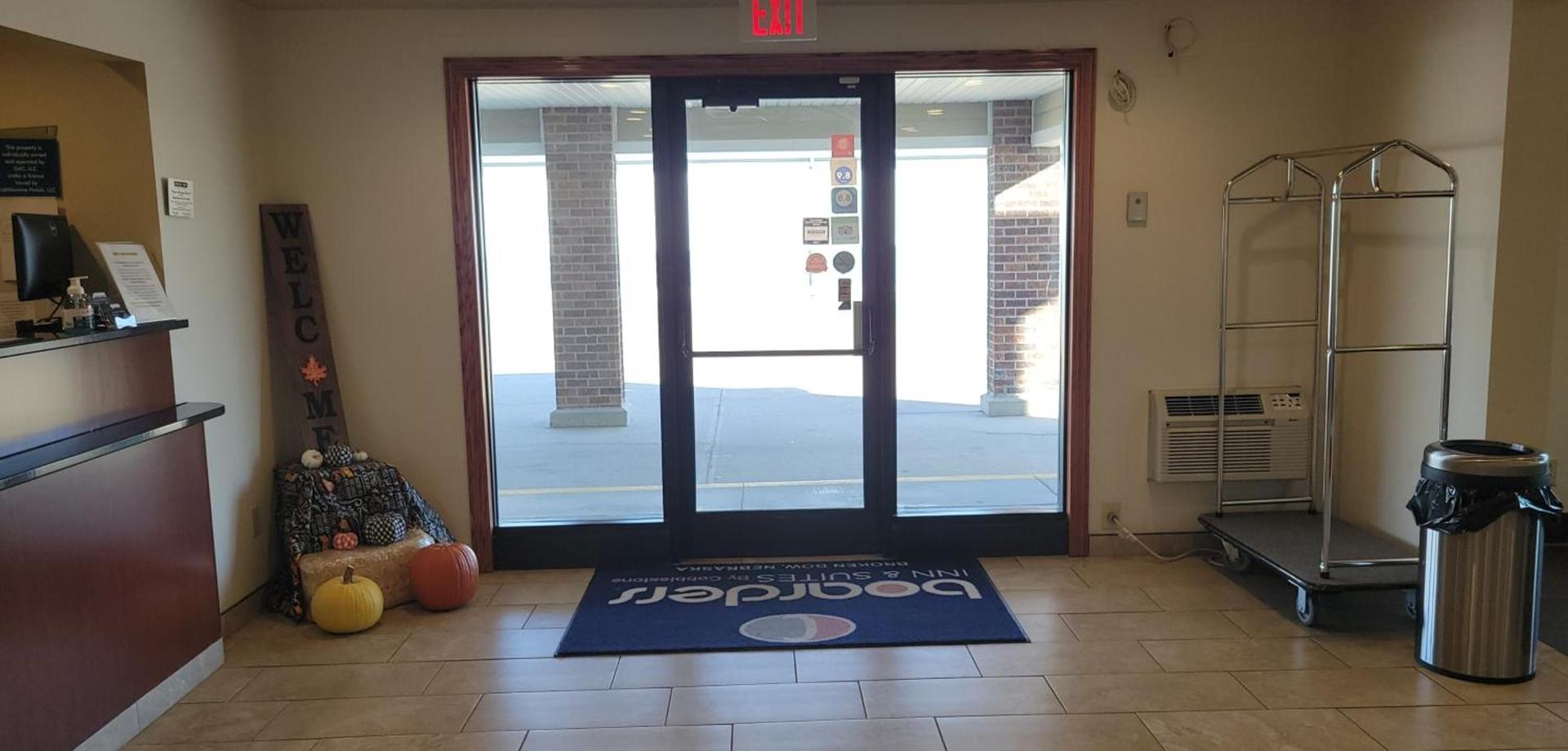 Boarders Inn & Suites by Cobblestone Hotels - Broken Bow photo 17