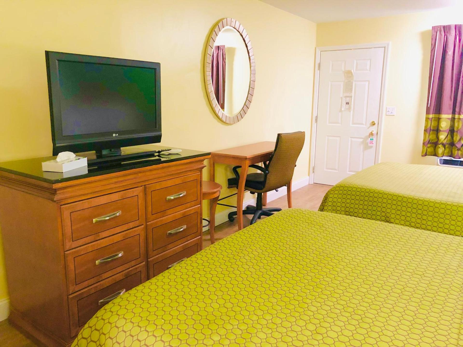 Classic Suites - Cleveland photo 20