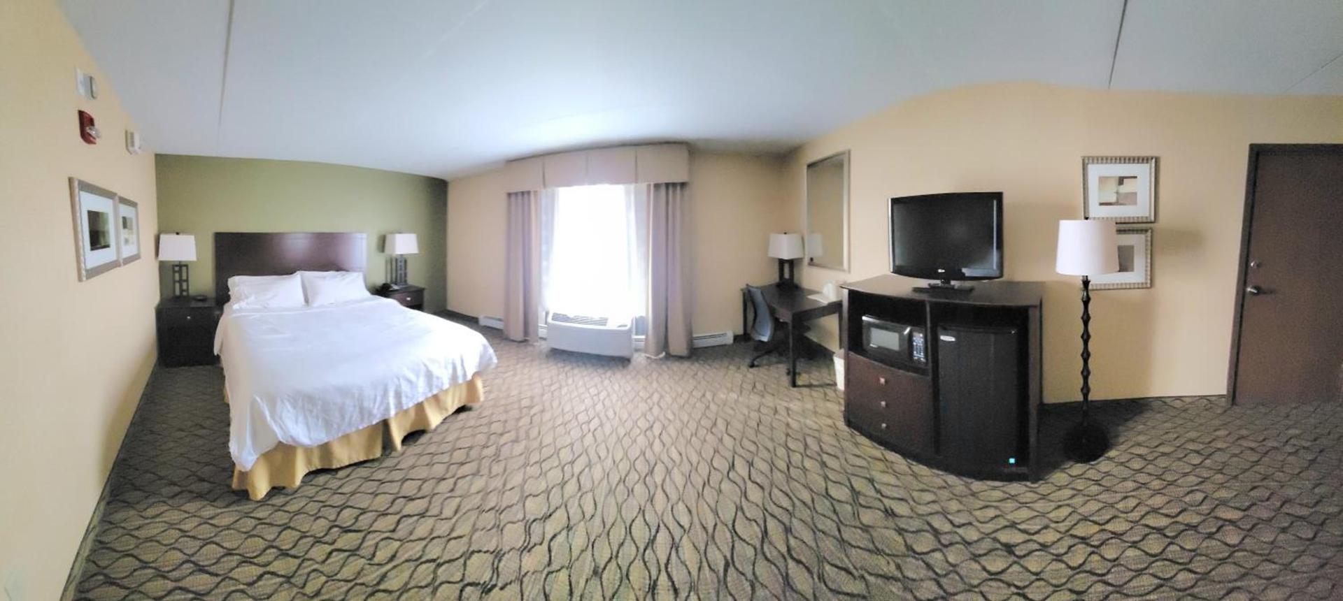 Wingate by Wyndham Kittanning photo 6