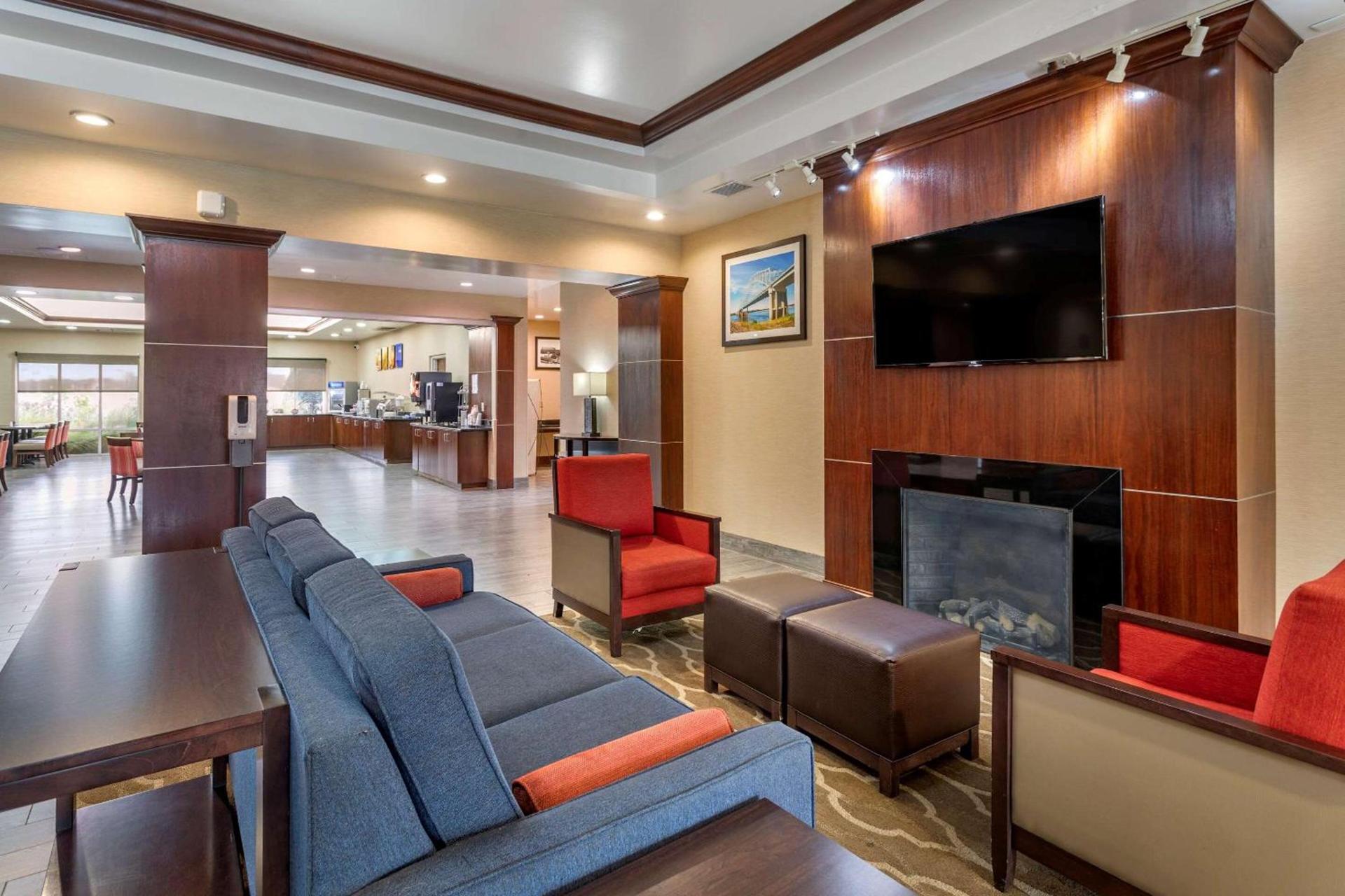 Comfort Suites Olive Branch - Memphis South photo 11