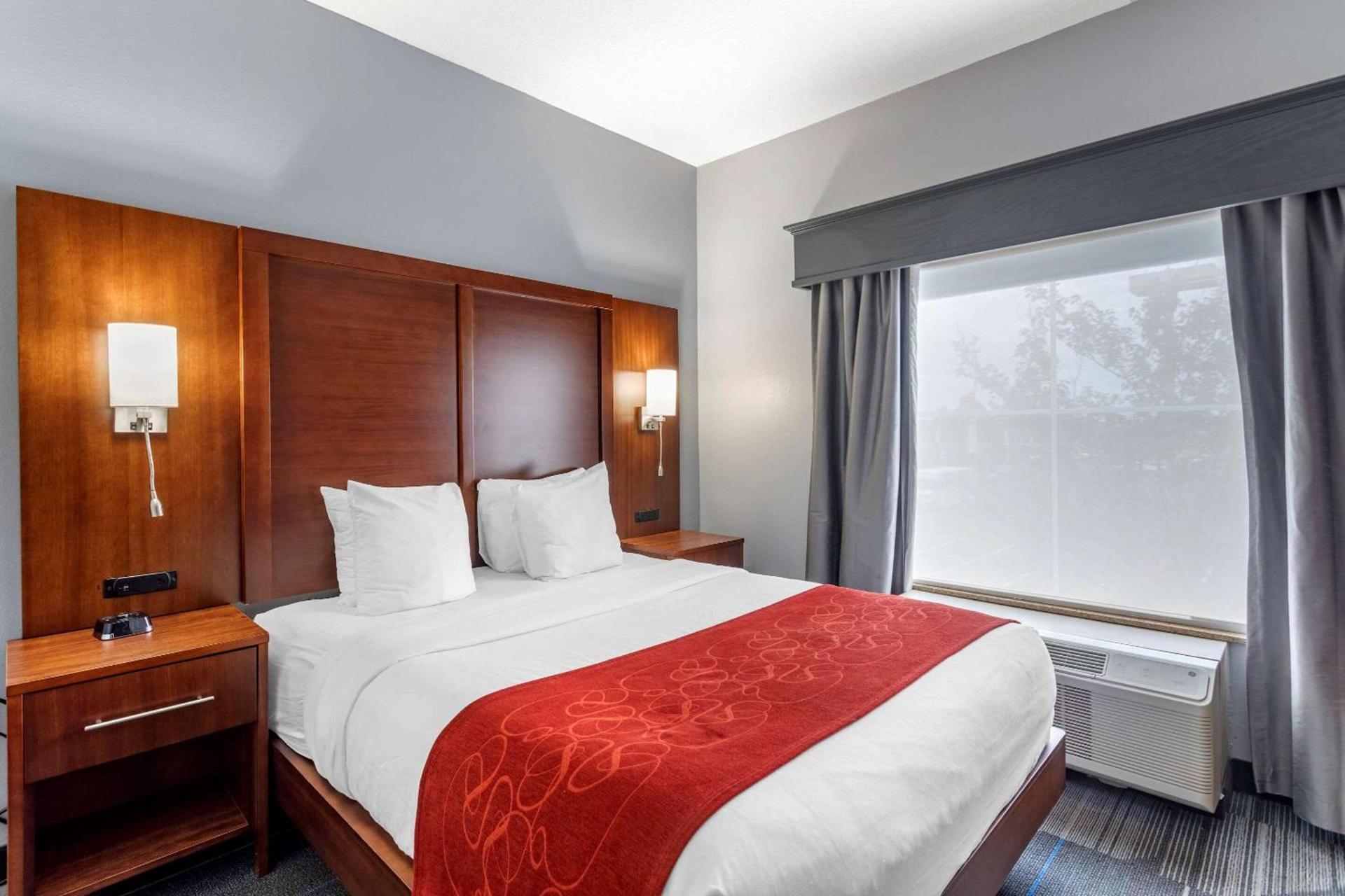 Comfort Suites Olive Branch - Memphis South photo 24