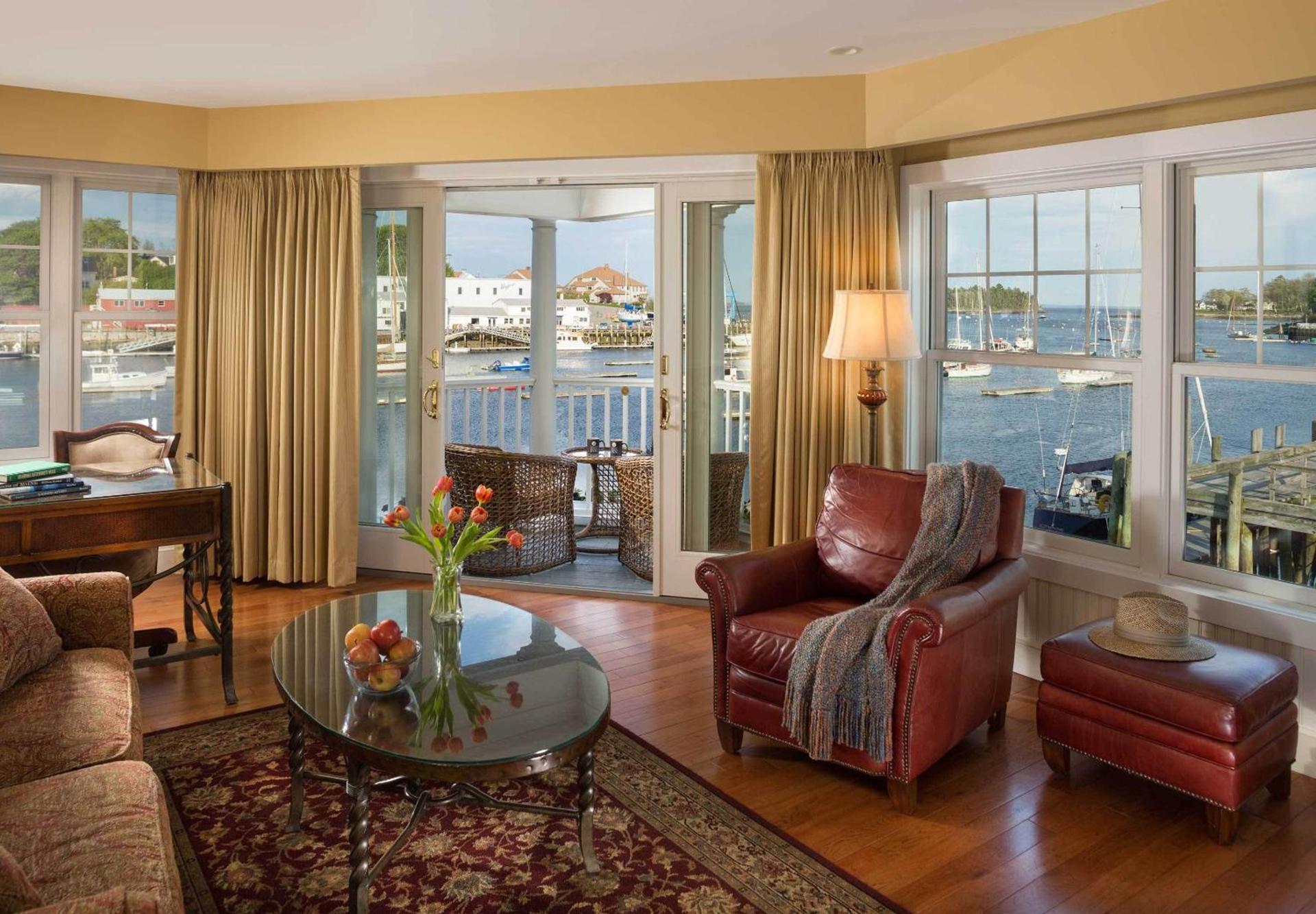 Grand Harbor Inn photo 3