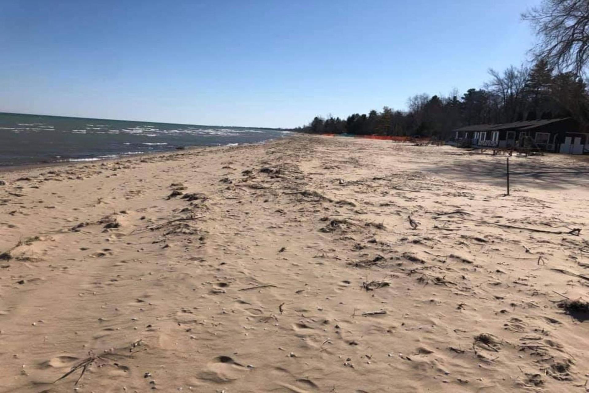 Sunrise Beach Oscoda @ Surfside photo 9