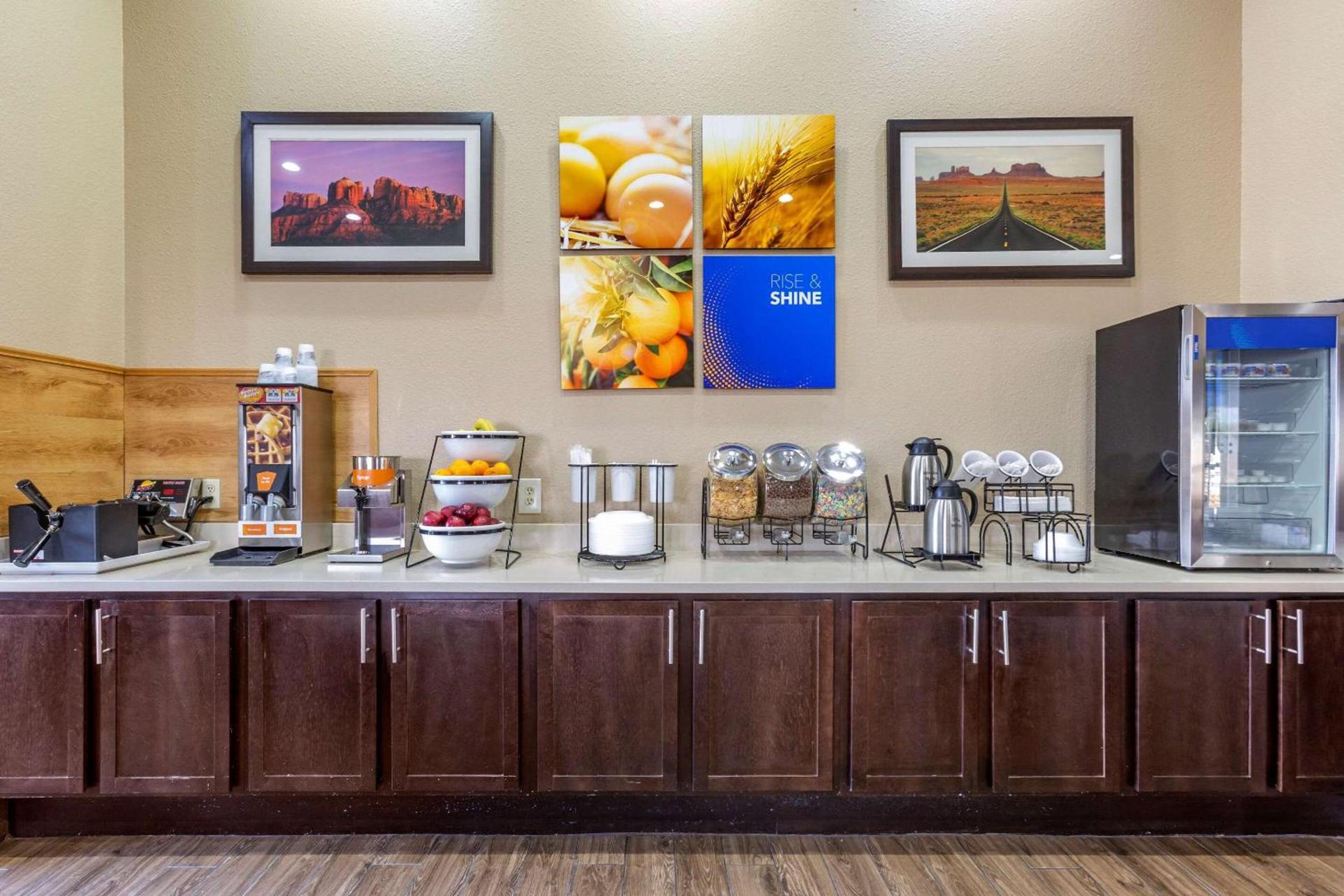 Comfort Inn & Suites Deming photo 40