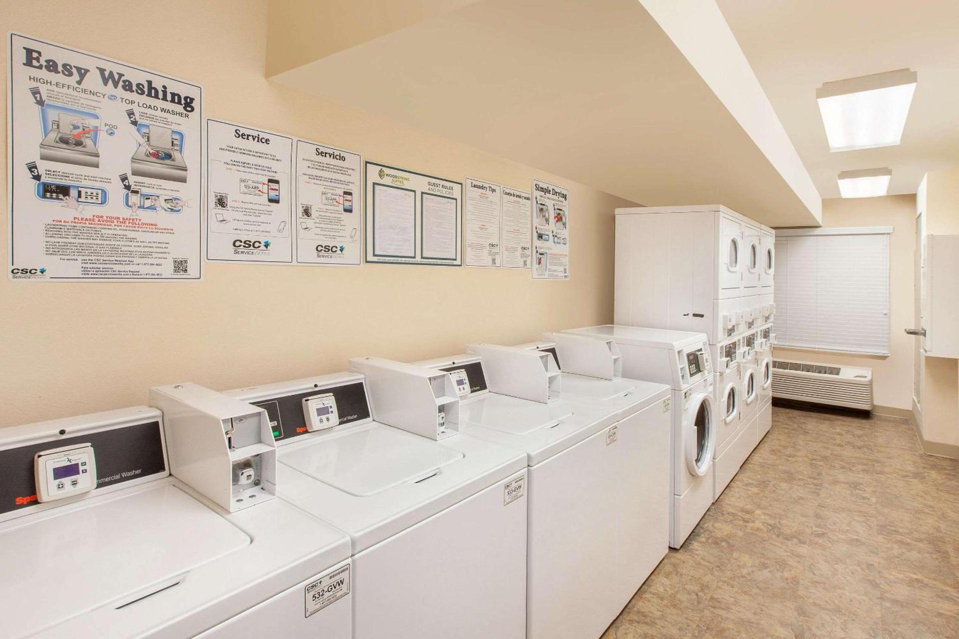 WoodSpring Suites Pharr photo 15