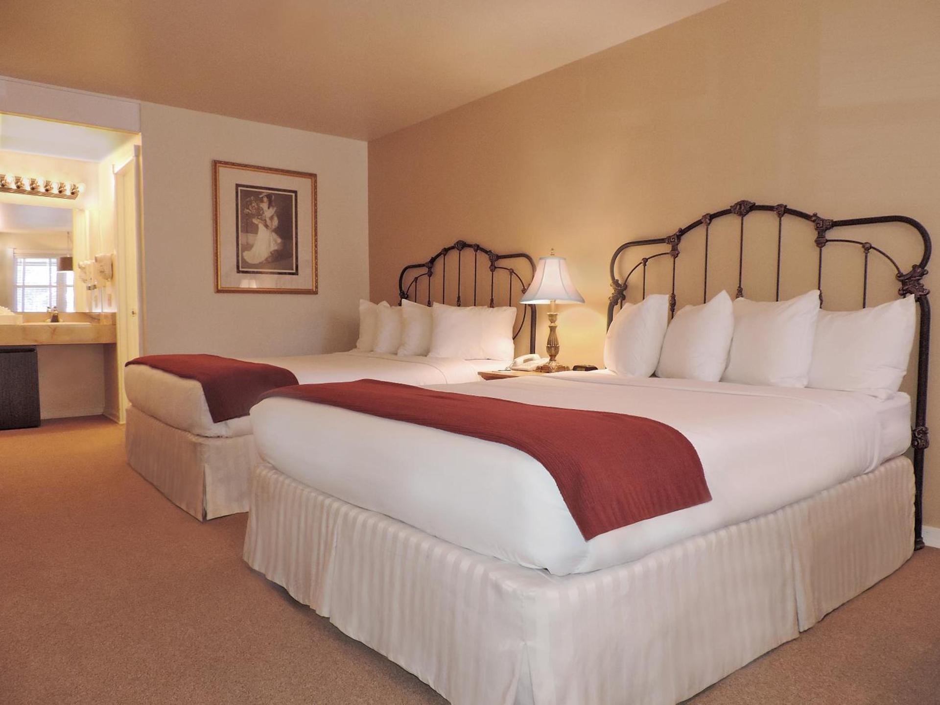 The Victorian Inn photo 10