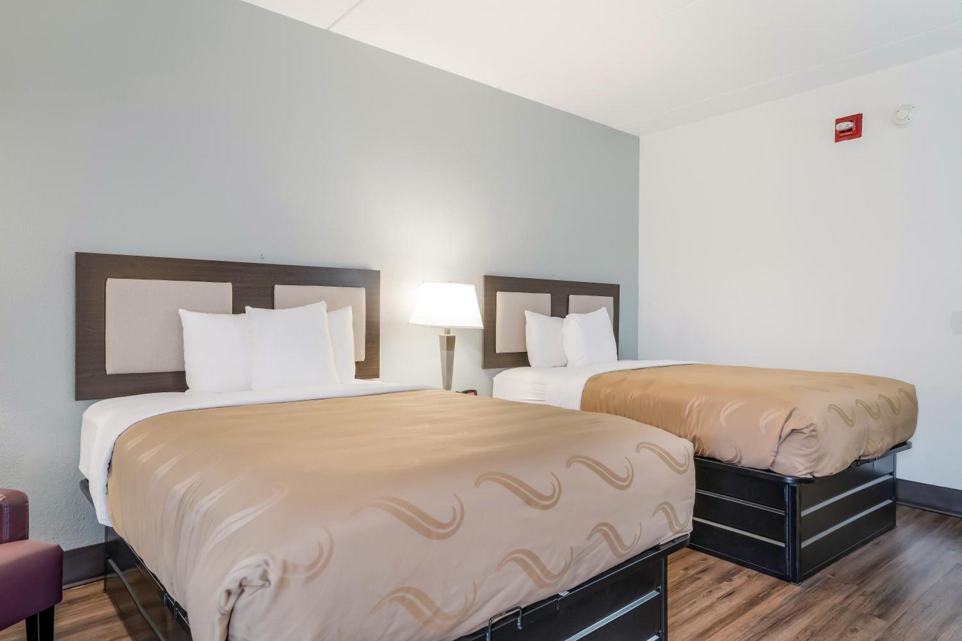 Quality Inn Jacksonville near Camp Lejeune photo 39