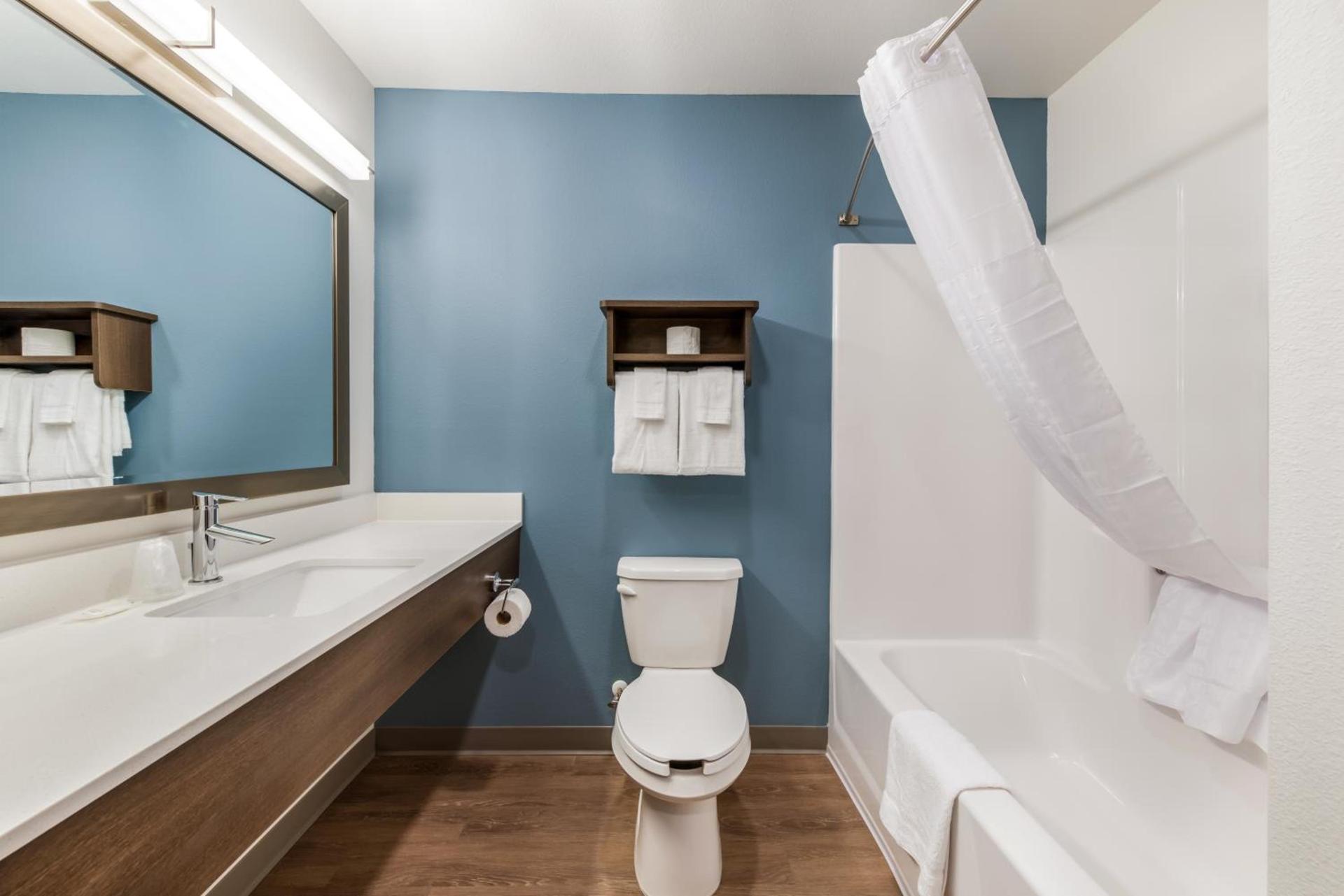 WoodSpring Suites Tampa Airport North Veterans Expressway photo 27