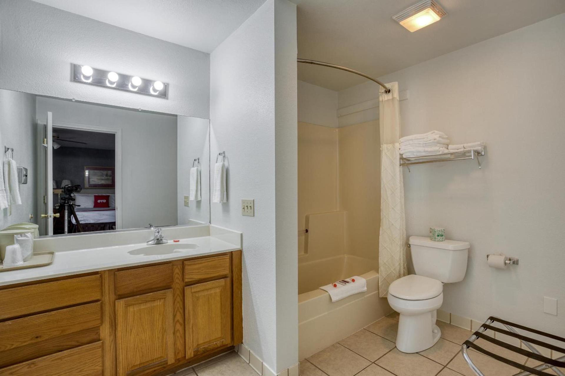 OYO Hotel Heber Springs Lakeside photo 15