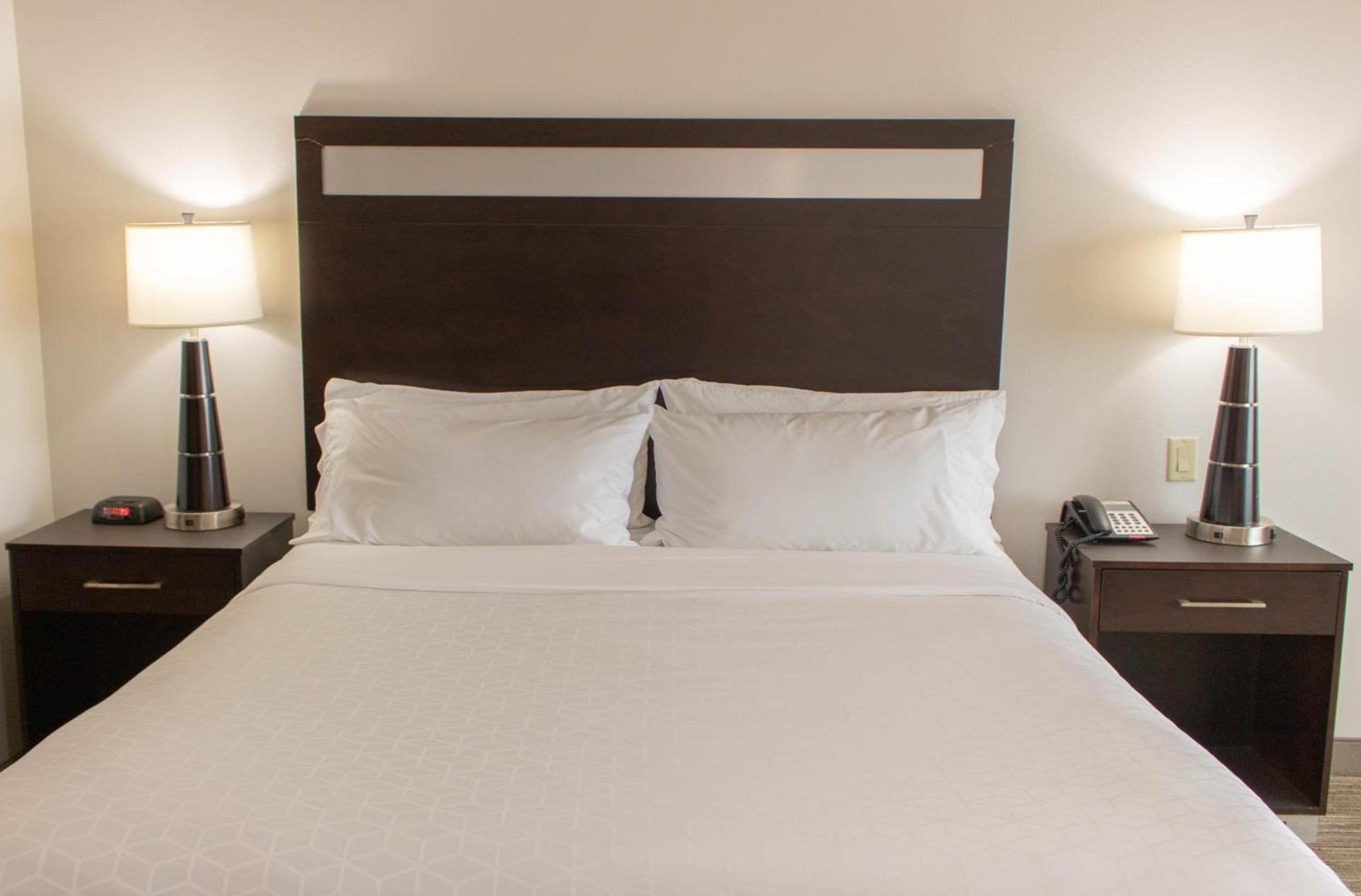 Holiday Inn Express Hotel & Suites Temple-Medical Center Area by IHG photo 26