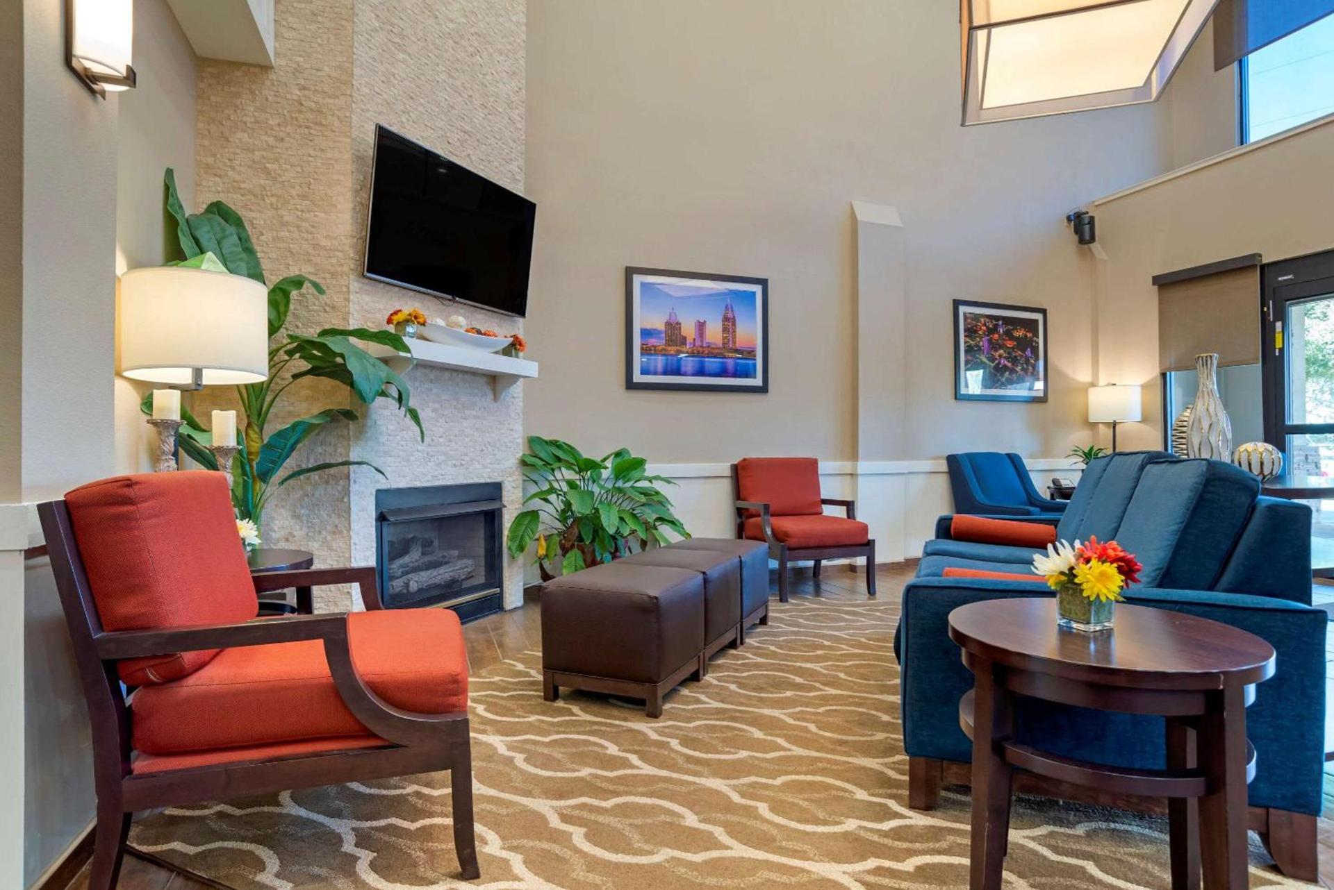 Comfort Suites Daphne - Mobile East Bay photo 5