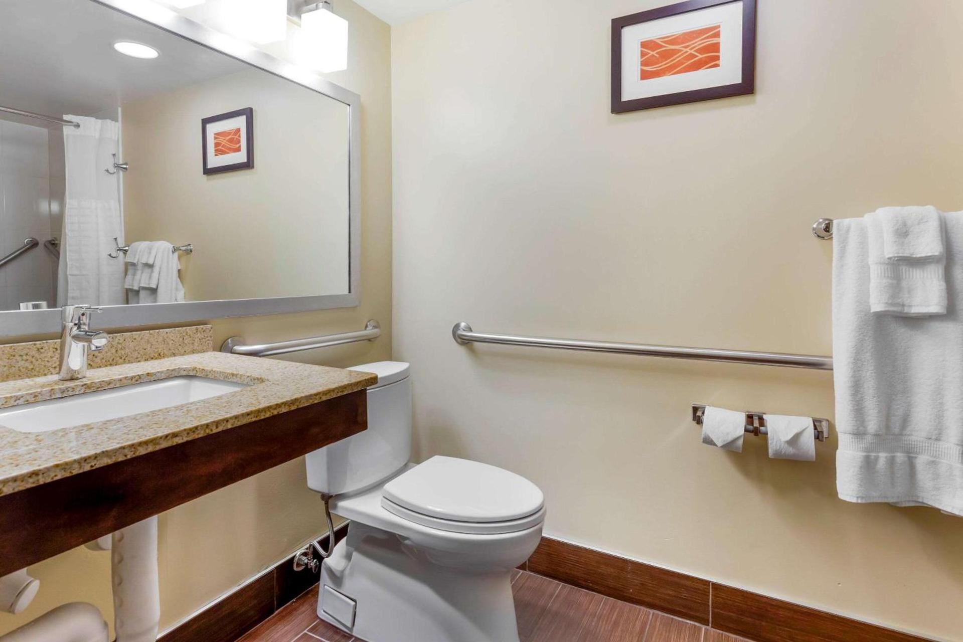 Comfort Inn Hammond I-94 photo 33