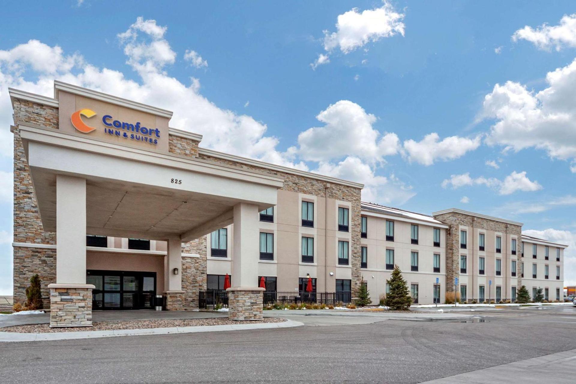 Comfort Inn & Suites Sidney I-80 photo 2