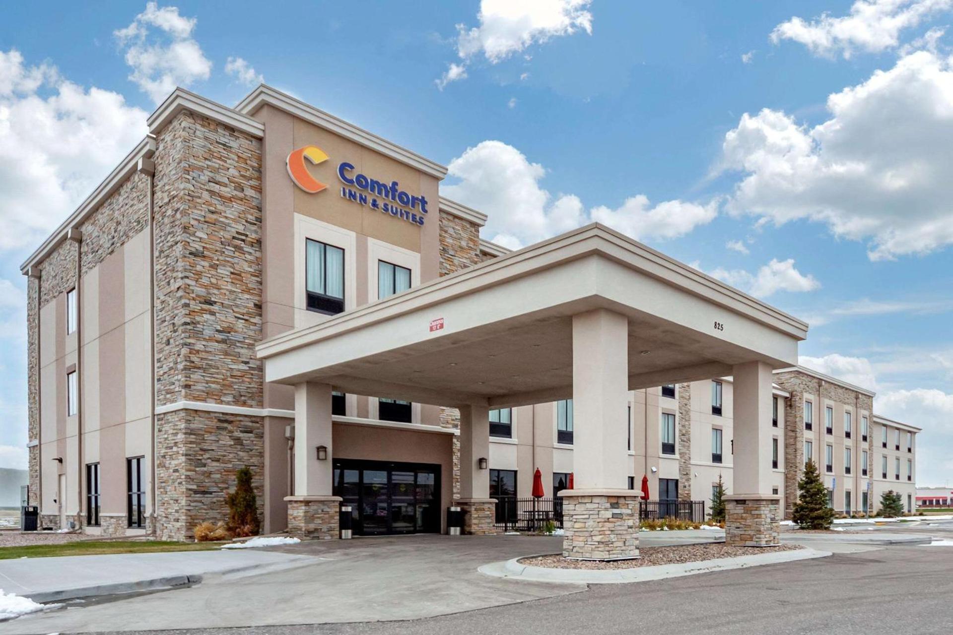 Comfort Inn & Suites Sidney I-80 — hotel in Sidney