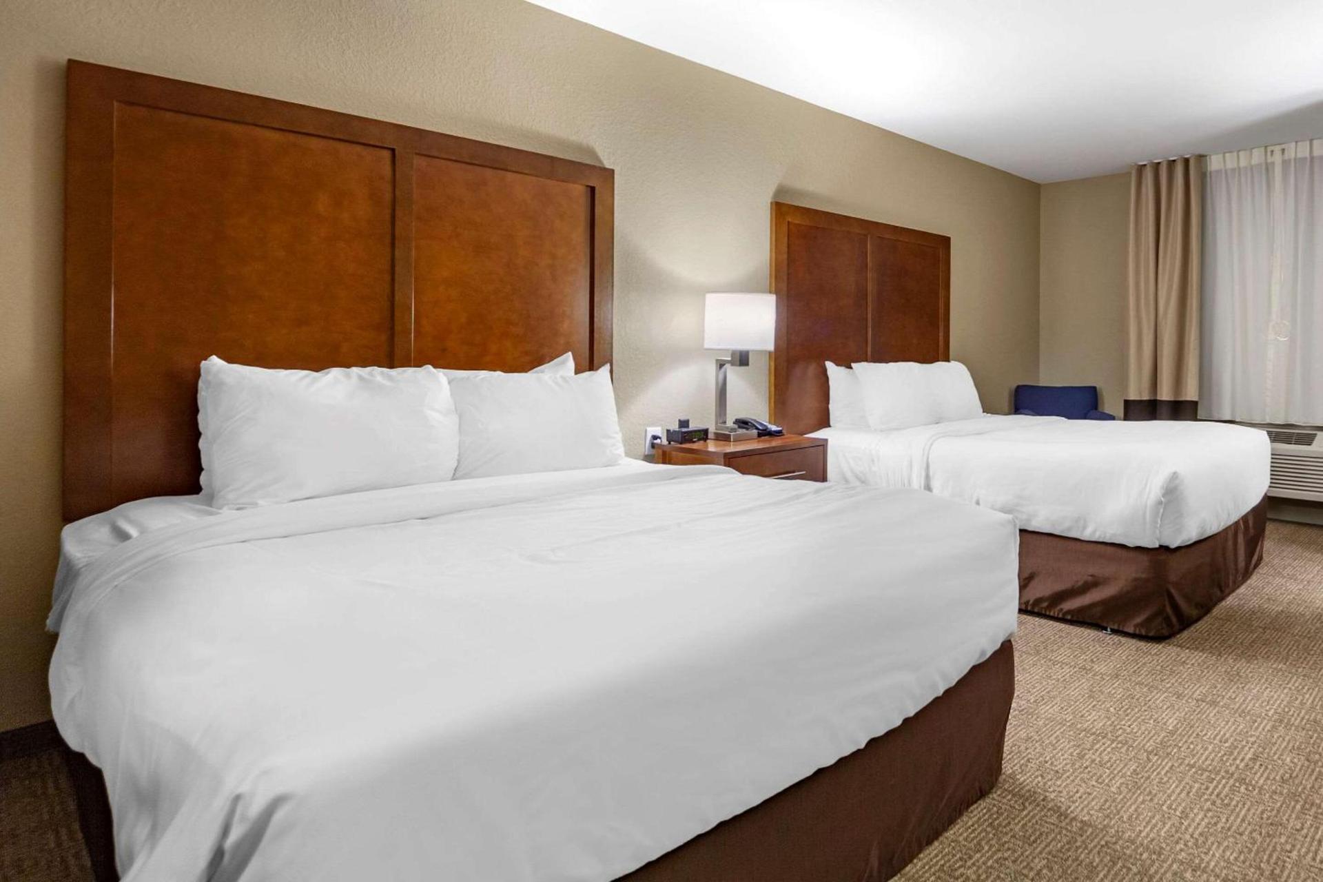 Comfort Inn & Suites Sidney I-80 photo 10