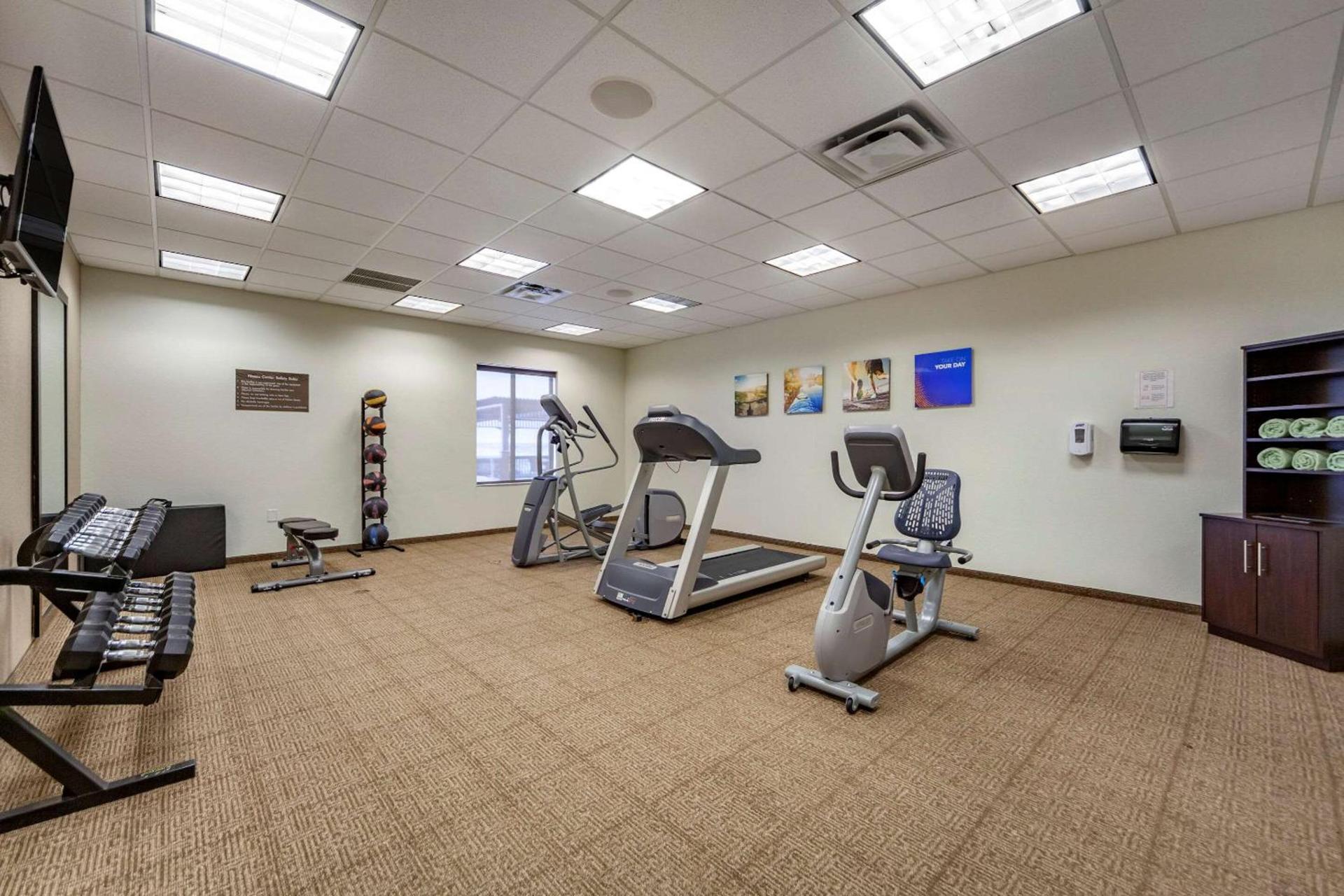 Comfort Inn & Suites Sidney I-80 photo 29