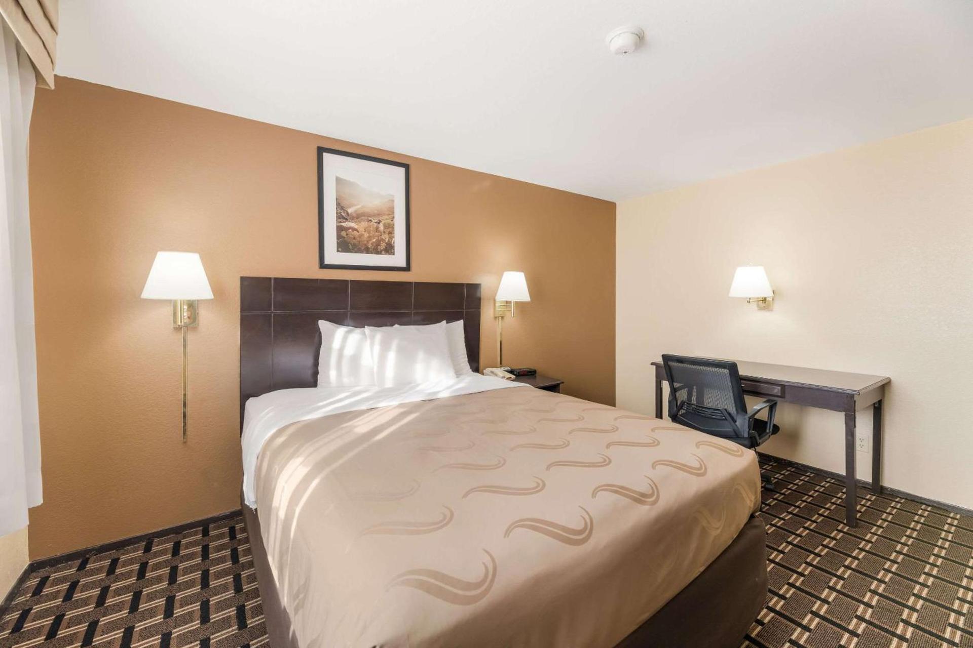 Quality Inn Clovis photo 14