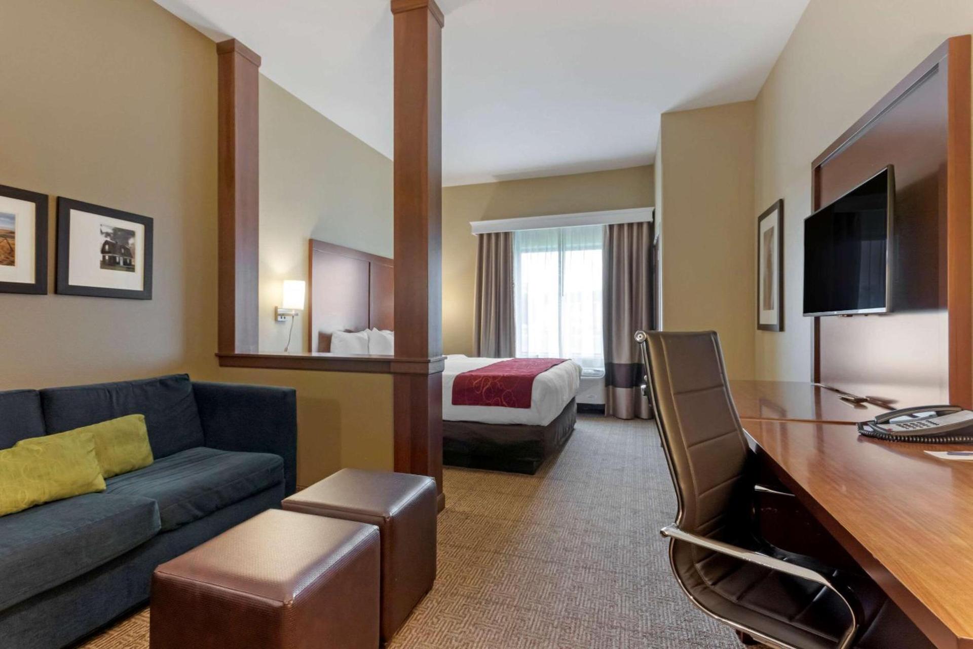 Comfort Suites Billings photo 16