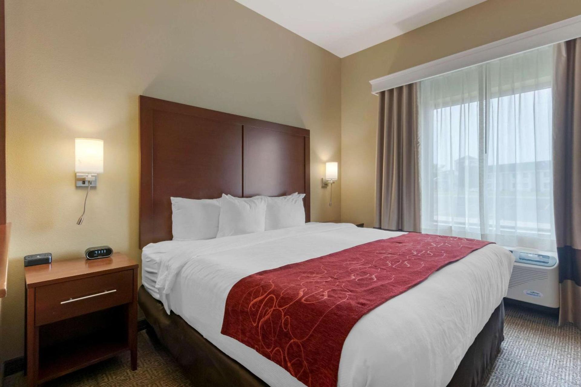 Comfort Suites Billings photo 17