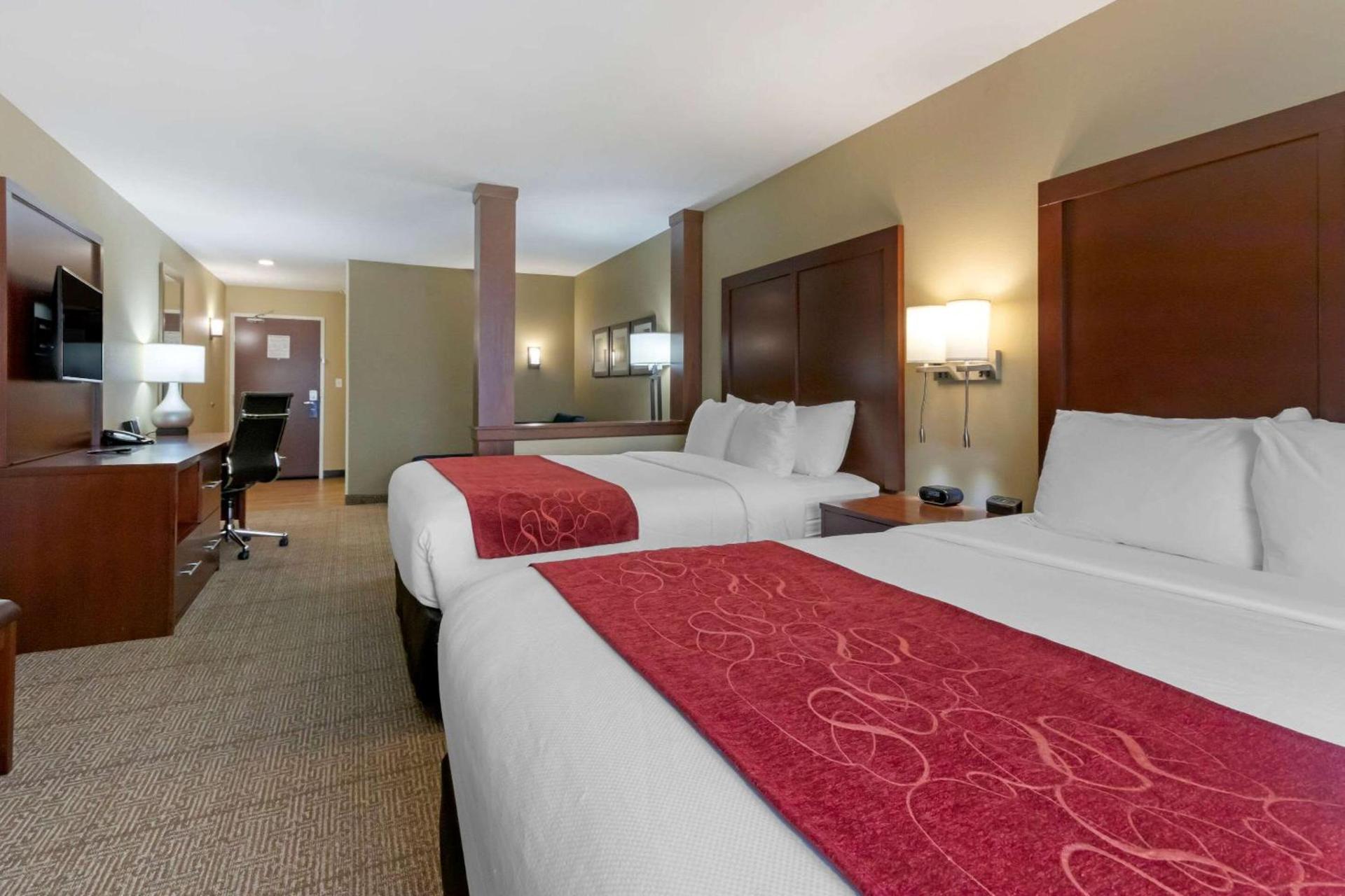 Comfort Suites Billings photo 22