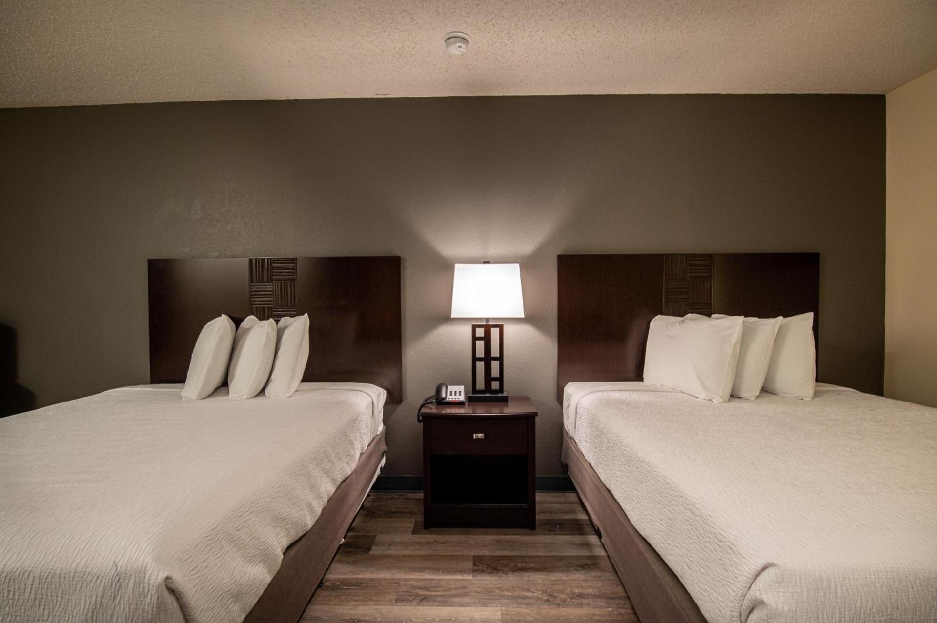 Lake View Inn photo 25