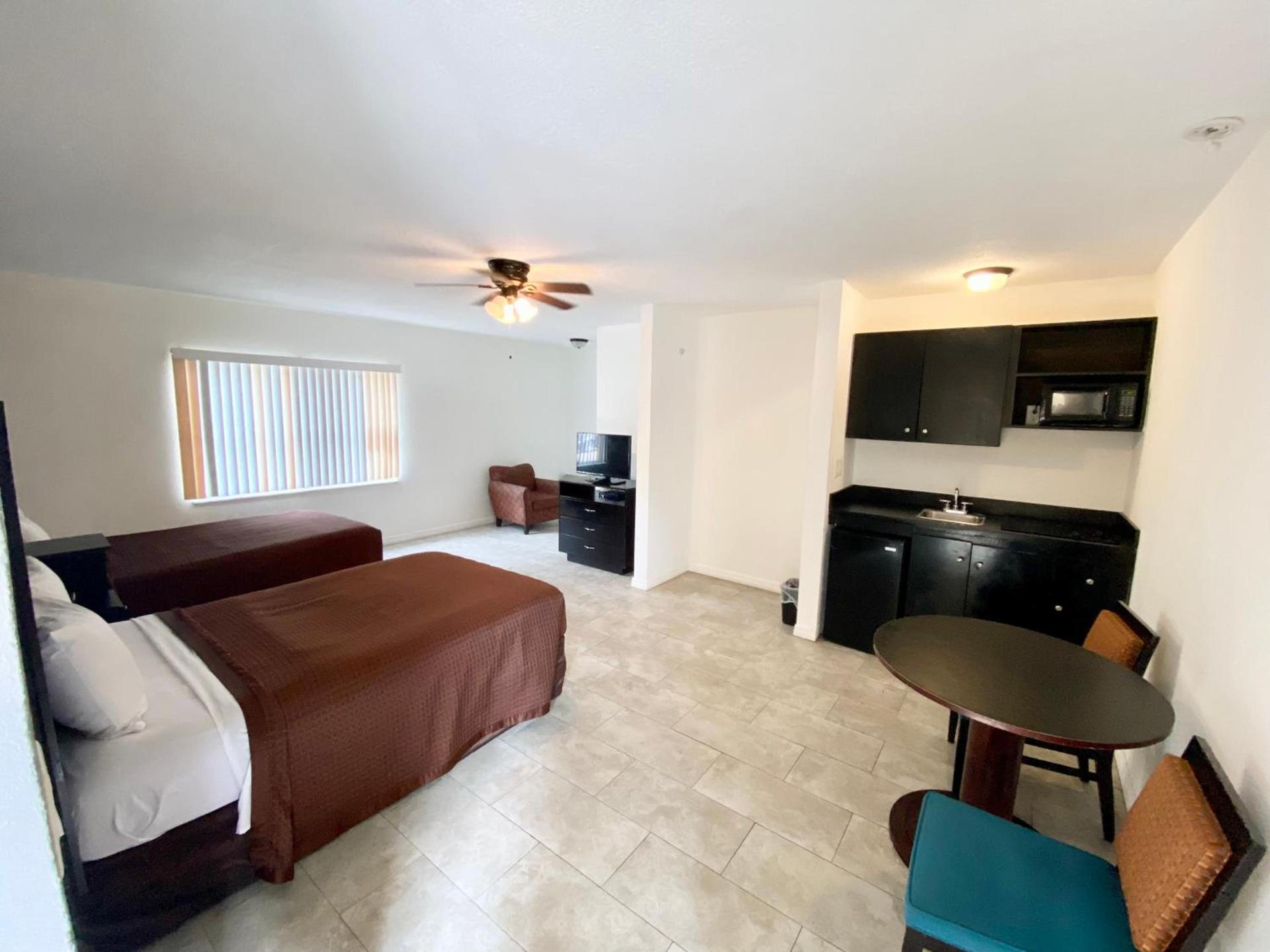Tarpon Inn photo 66