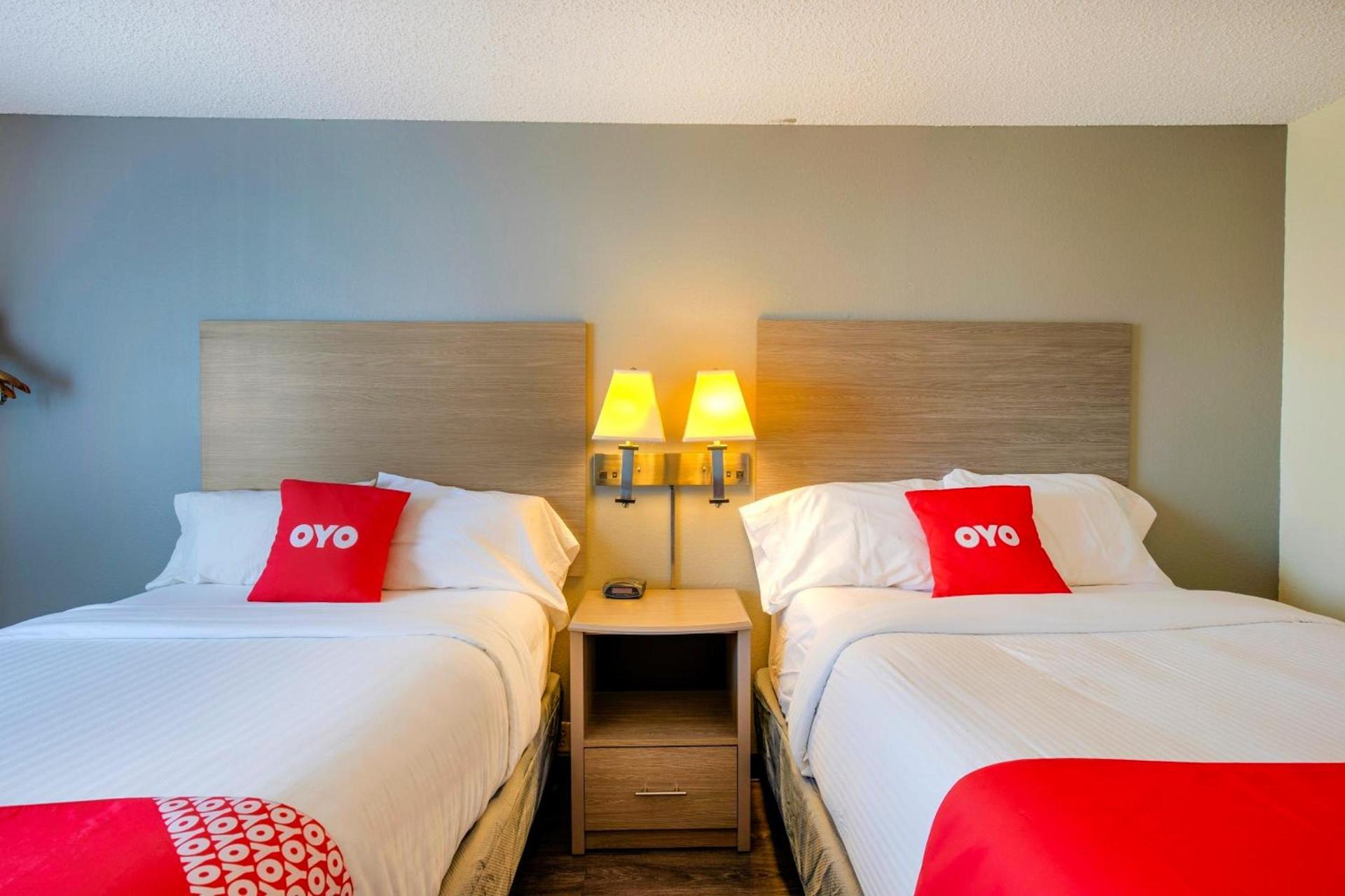 OYO Hotel Castle Rock CO Downtown photo 24
