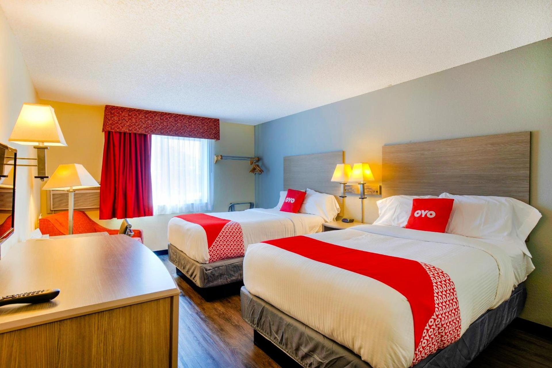 OYO Hotel Castle Rock CO Downtown photo 21