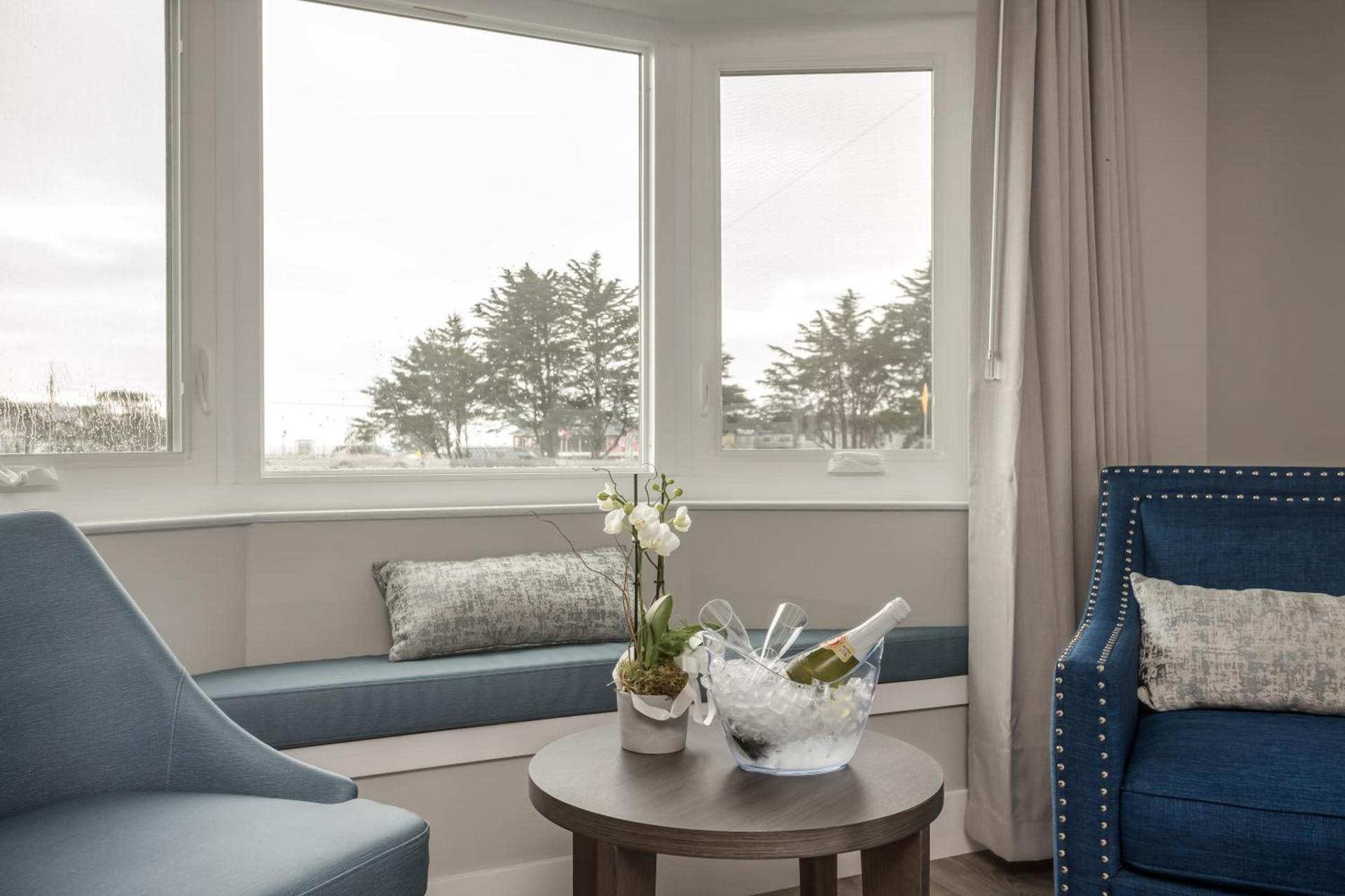 Harbor View Inn photo 65